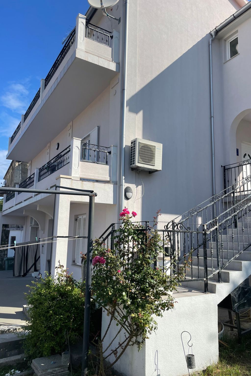 Für sechs Personen-Inside