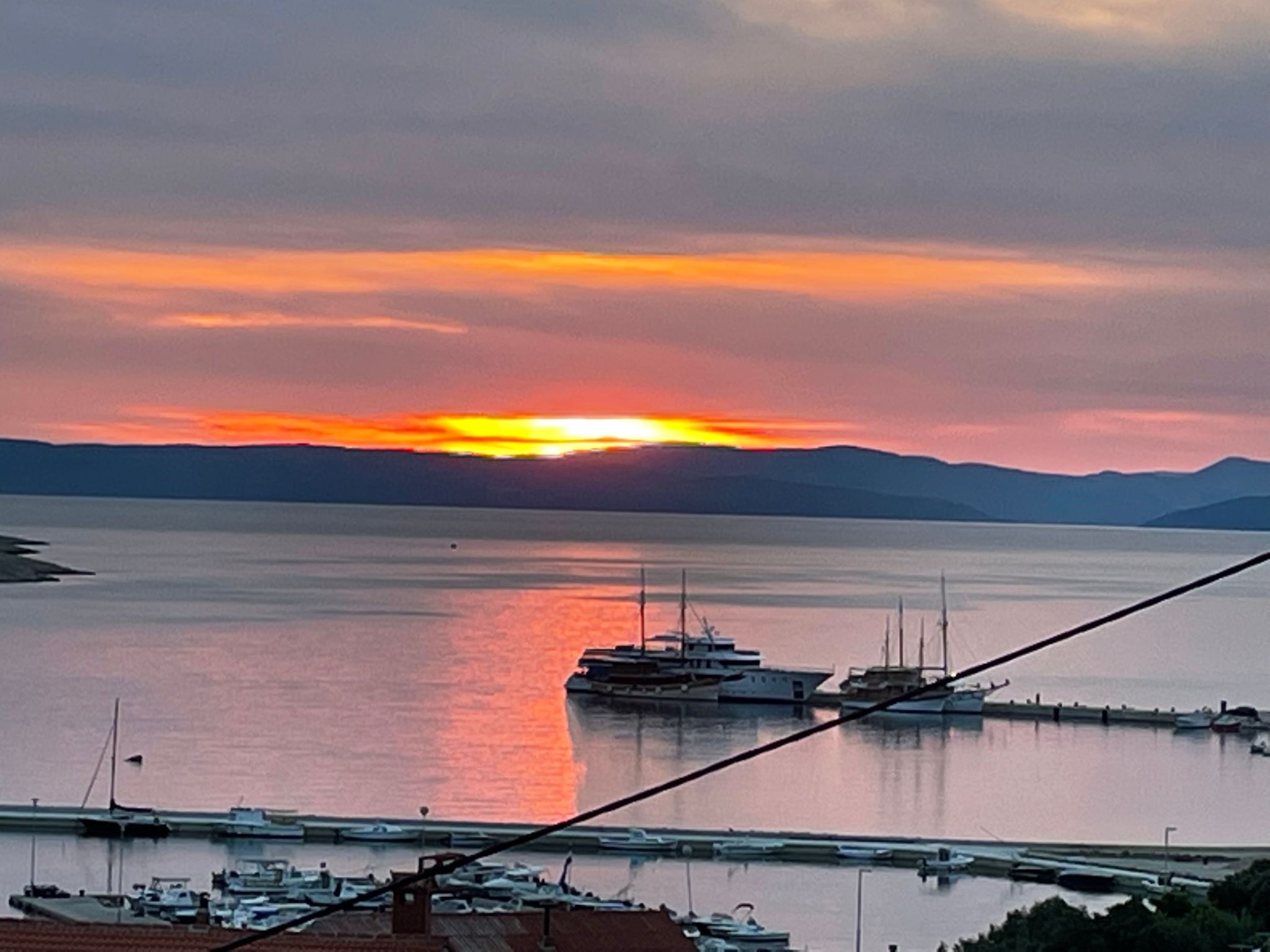 "Sanset" mit Blick auf das Wasser-Inside