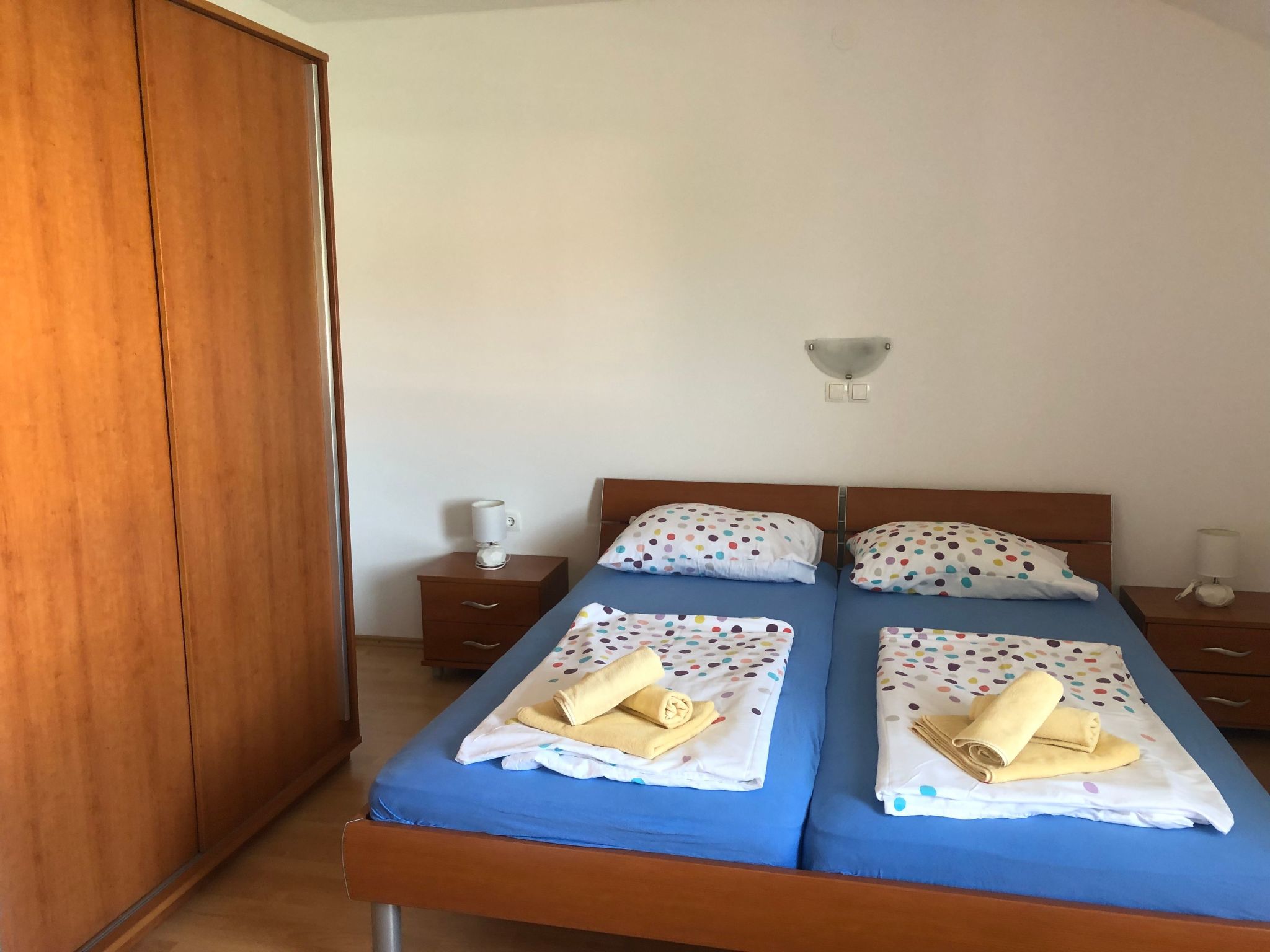 Zentrale Ferienwohnung mit Balkon-Inside