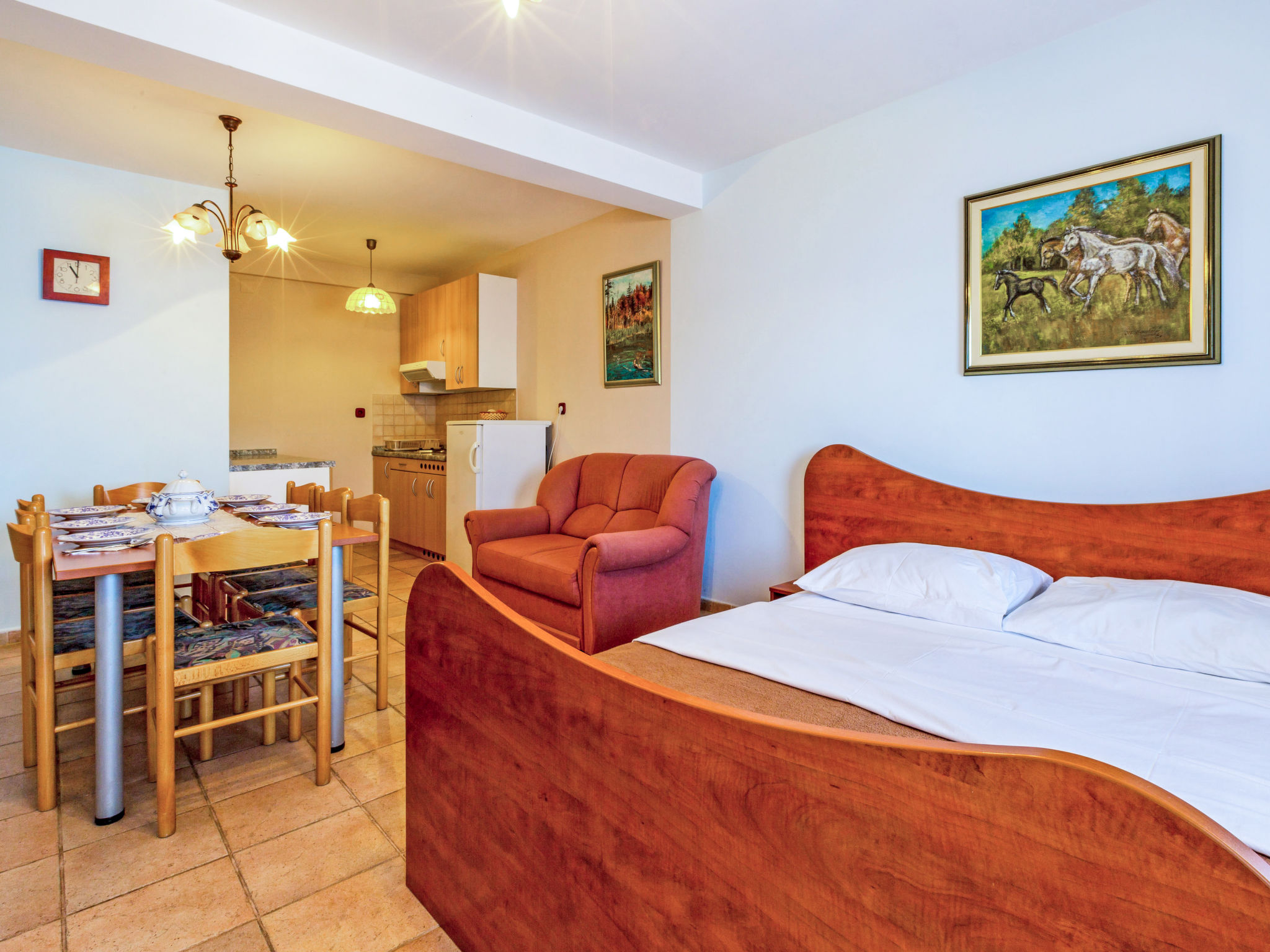 Kitchen / Dining Room