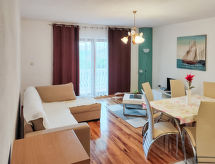 Appartement Beba: Direct aan zee bij Karlobag, Kvarner Baai - thumbnail 2