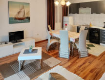 Appartement Beba: Direct aan zee bij Karlobag, Kvarner Baai - thumbnail 3