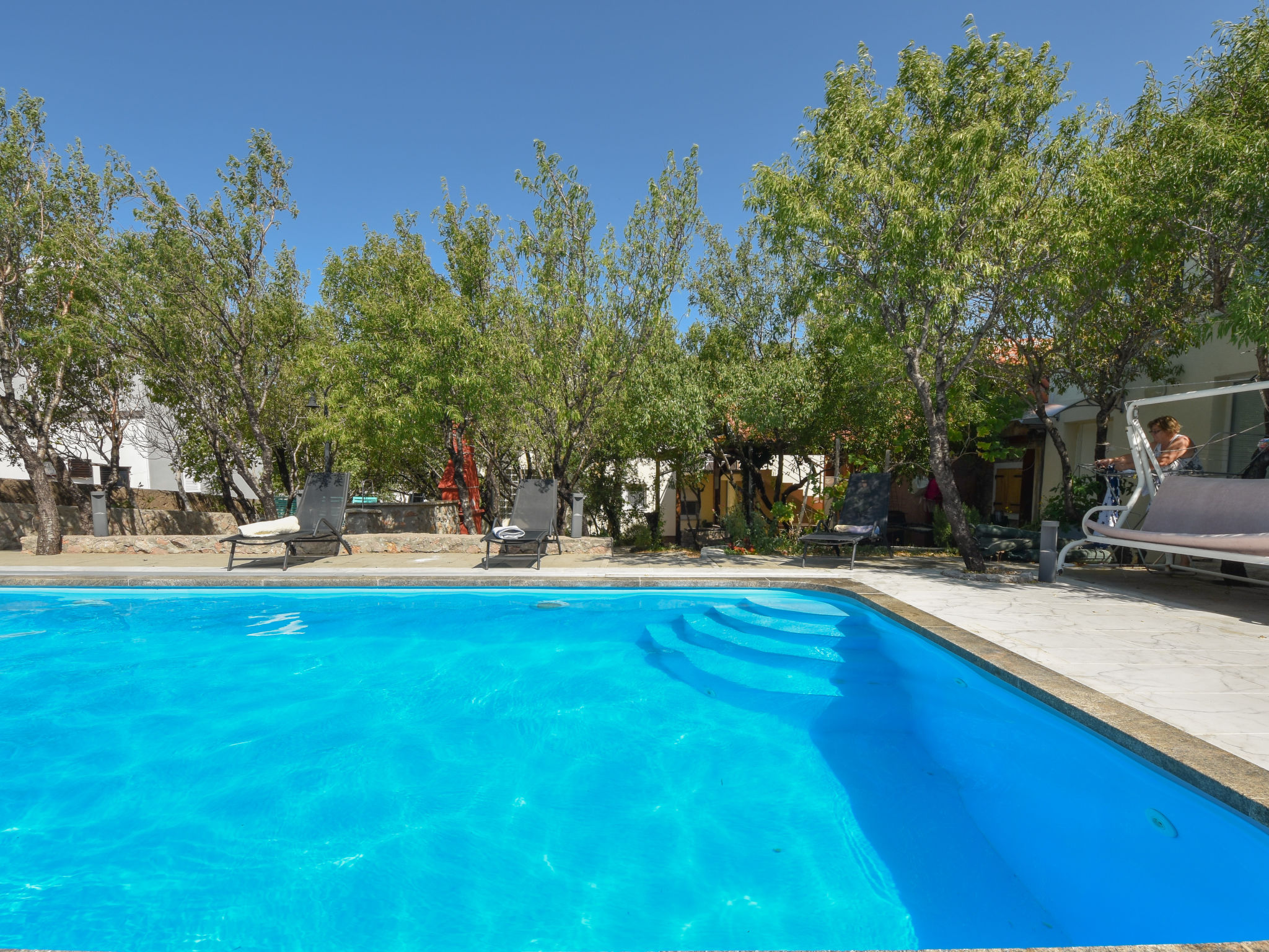 Vakantiehuis met zwembad in Karlobag (Kroatië) voor 3 personen