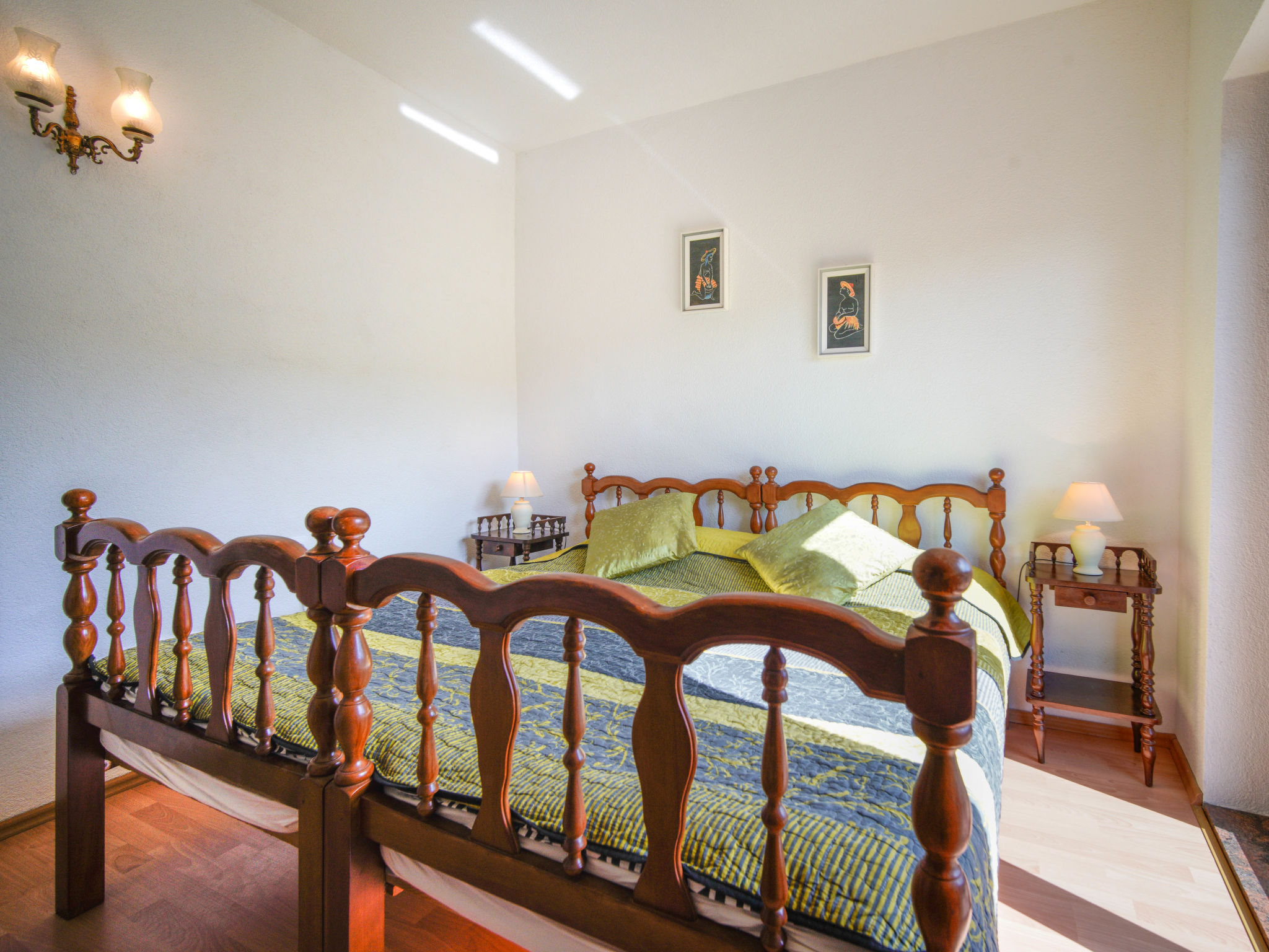 Kamena kuća-Inside