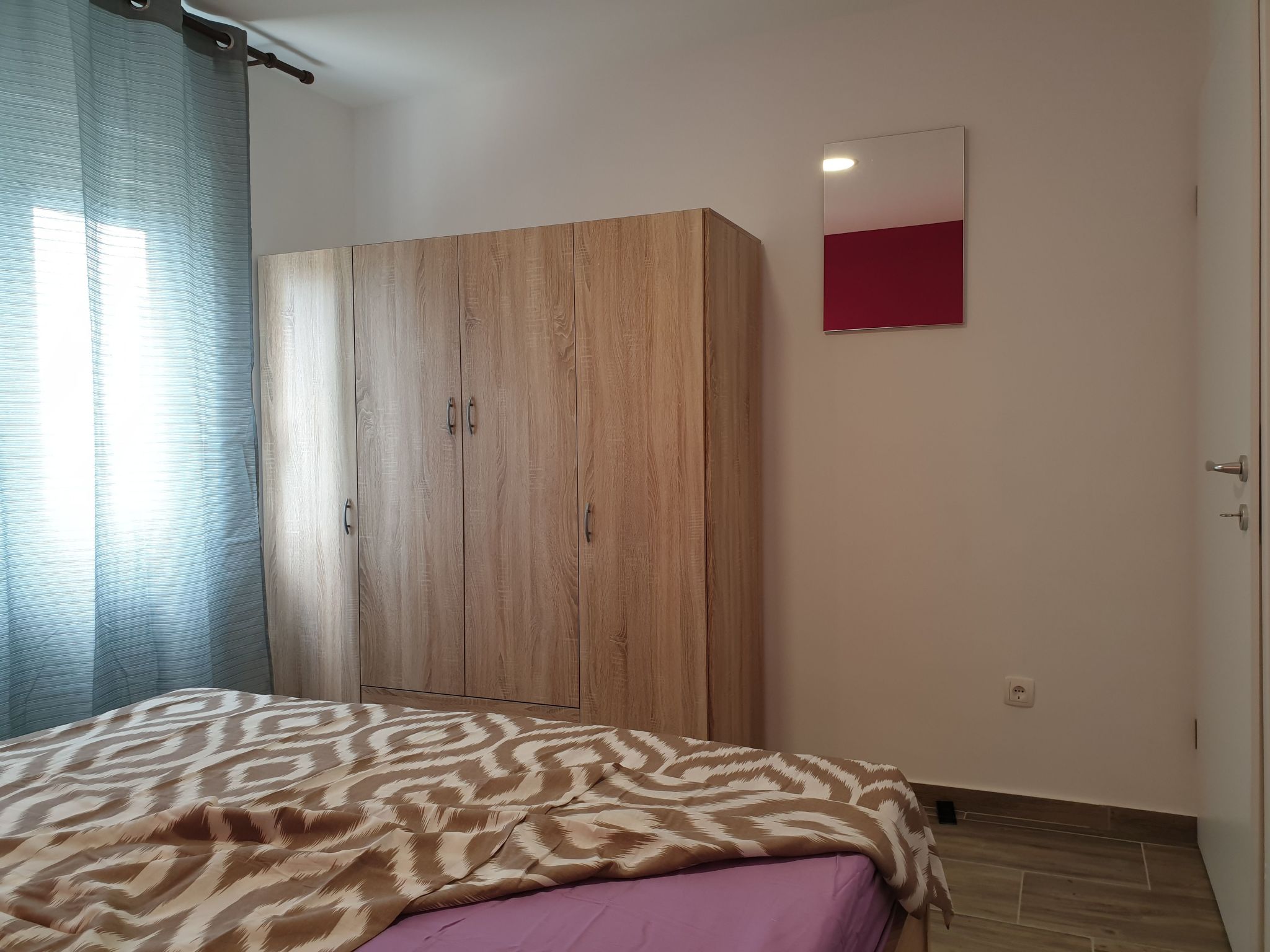 Wohnung in Cesarica mit Privater Terrasse-Drinnen