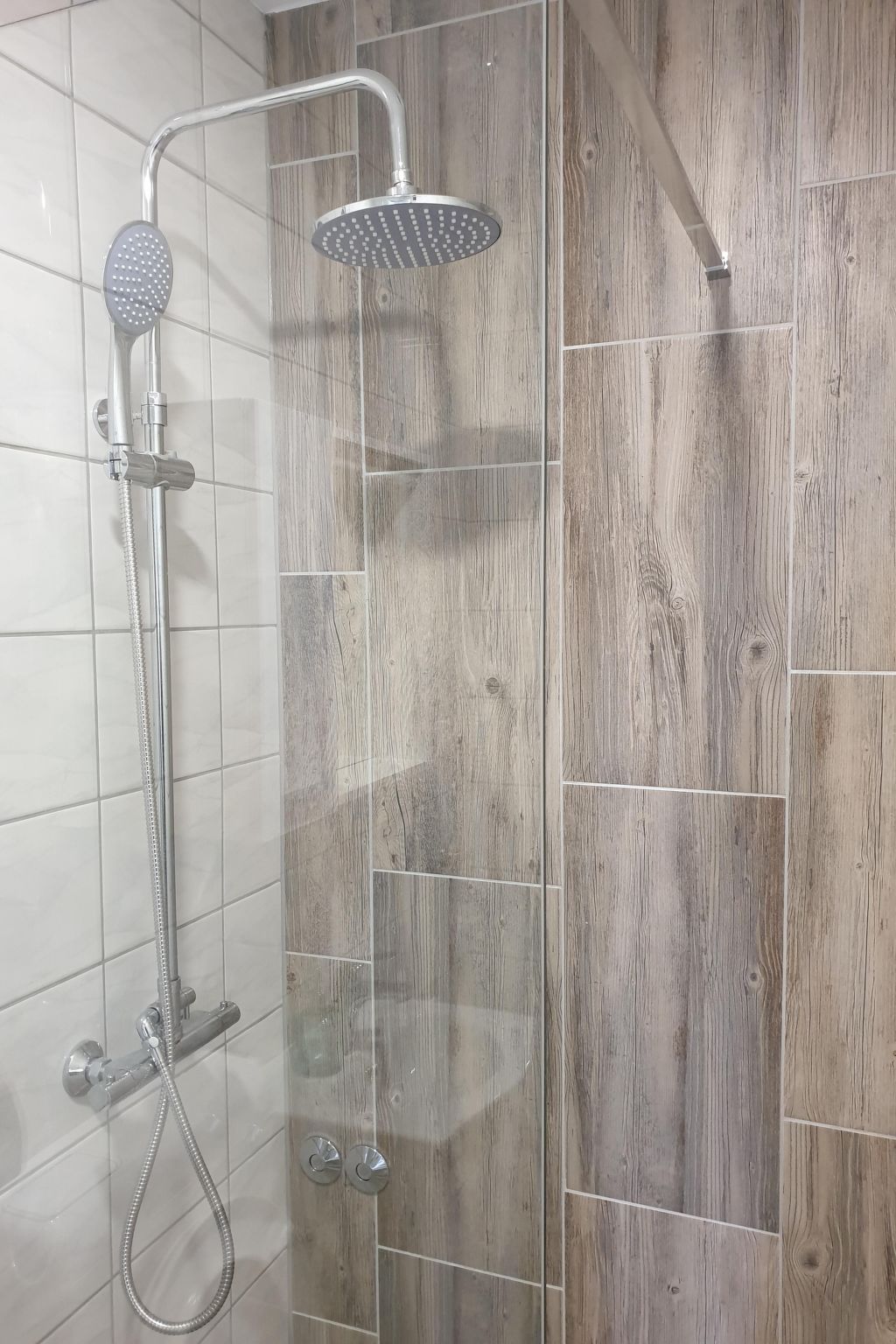 Wohnung in Cesarica mit Privater Terrasse-Drinnen