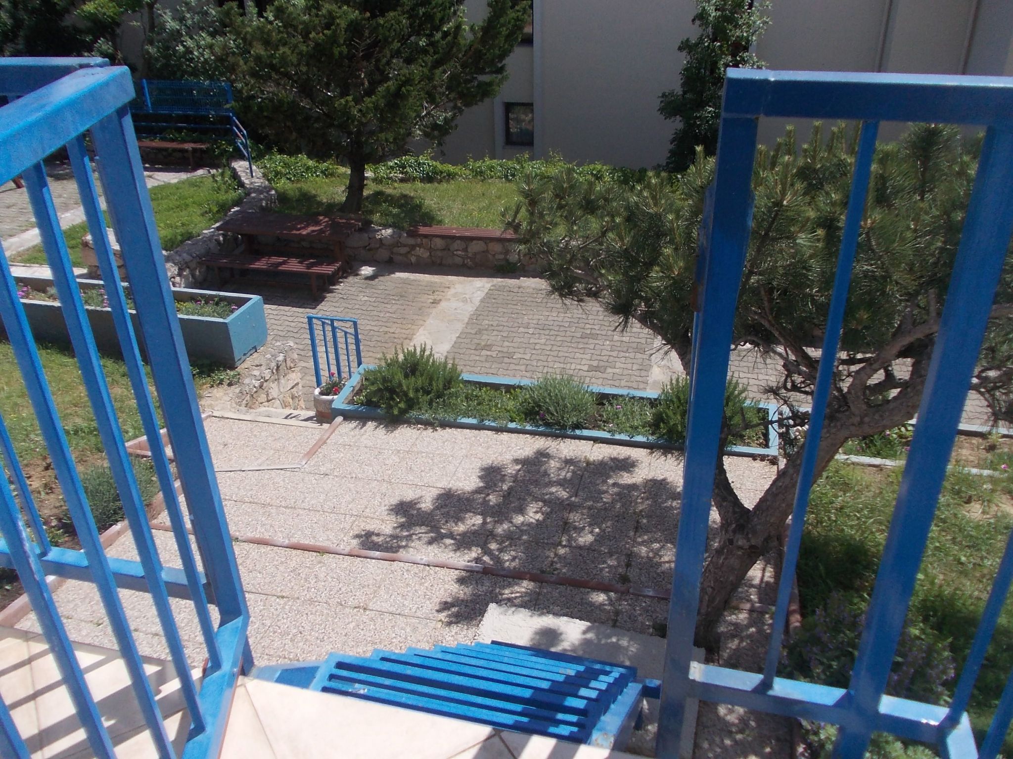 Apartam 4 Karlobag-Draußen