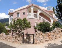 Wohnung "Tea" mit Garten, Grill und Terrasse