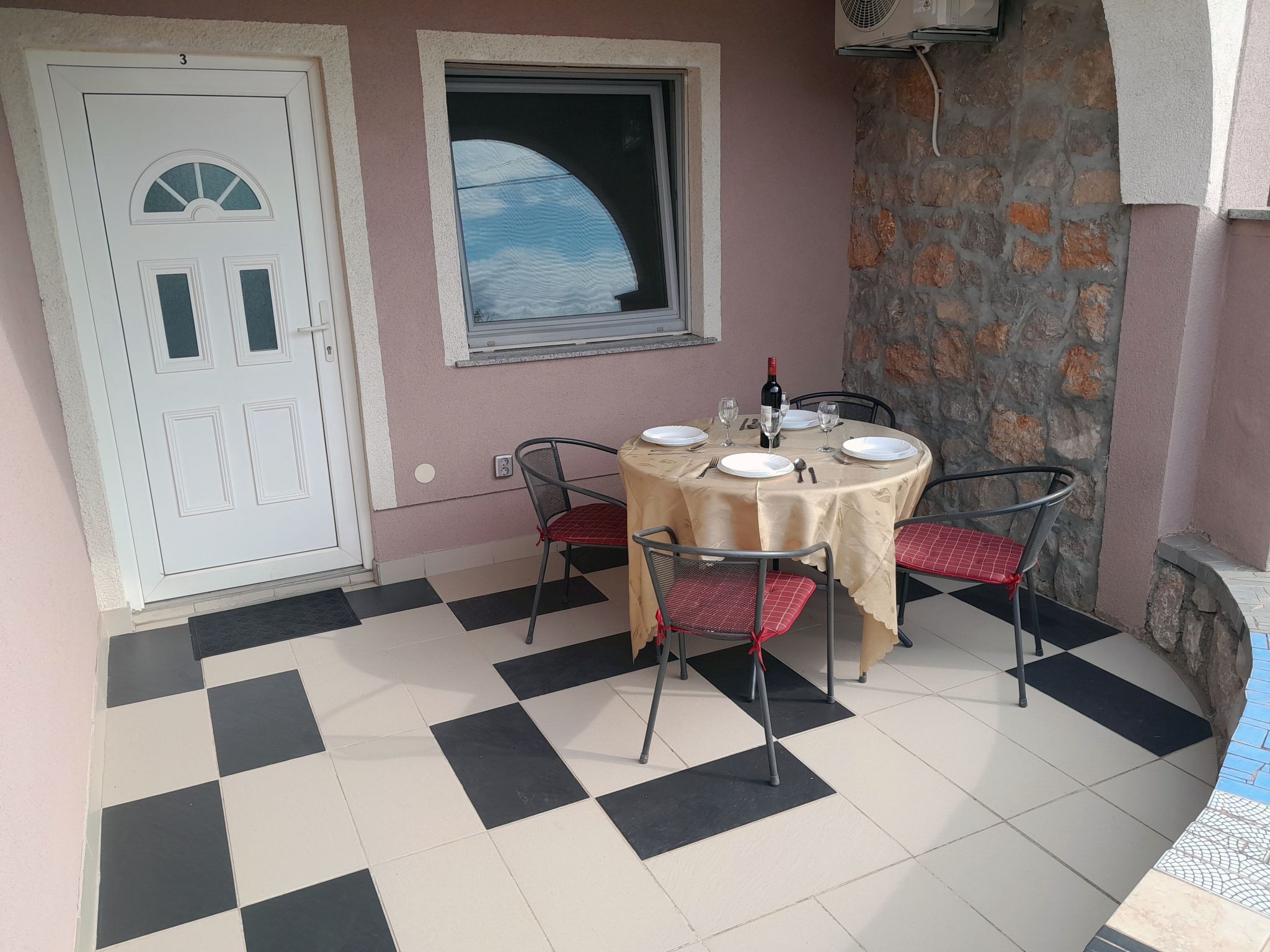 Wohnung "Tea" mit Garten, Grill und Terrasse-Draußen