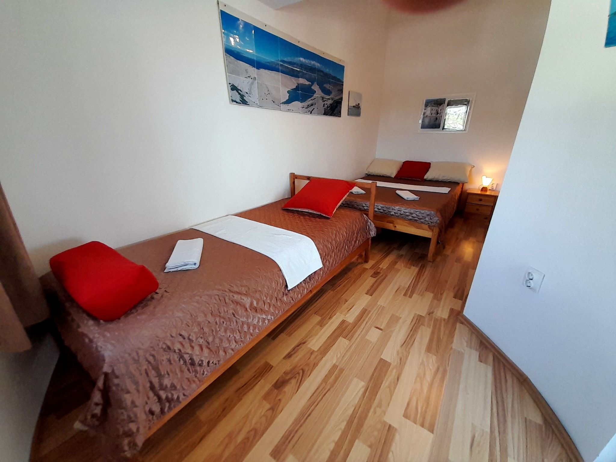 Mit zwei Terrassen für sechs Personen-Image-tags.info