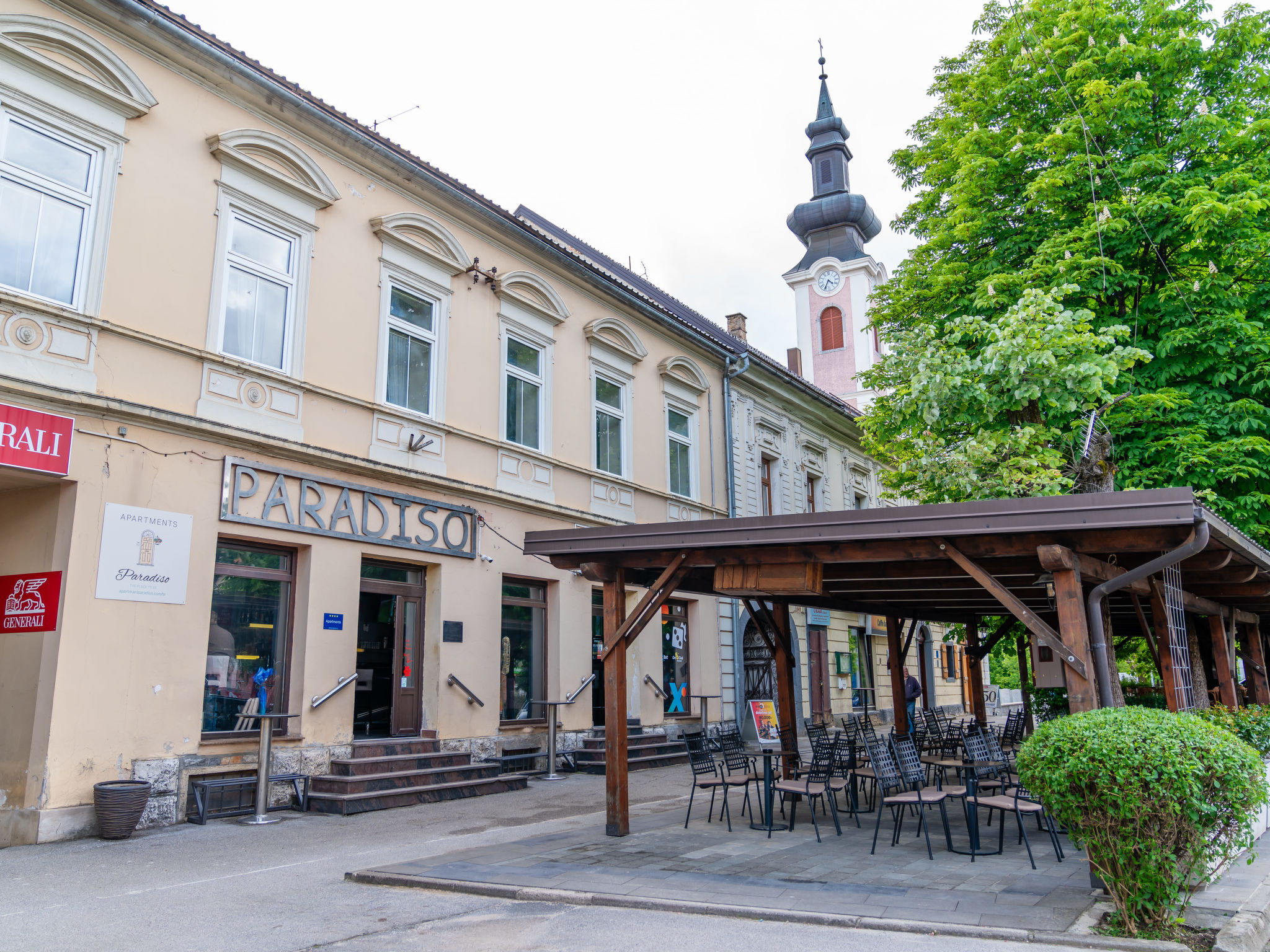 Apartment Lika-Buiten