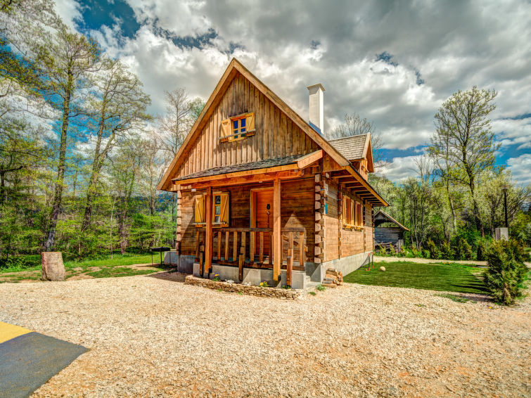 Search and Stay Destinations. Holidays Rentals in Vrelo Koreničko, Plitvička Jezera - Lika-Senj County - Croatia