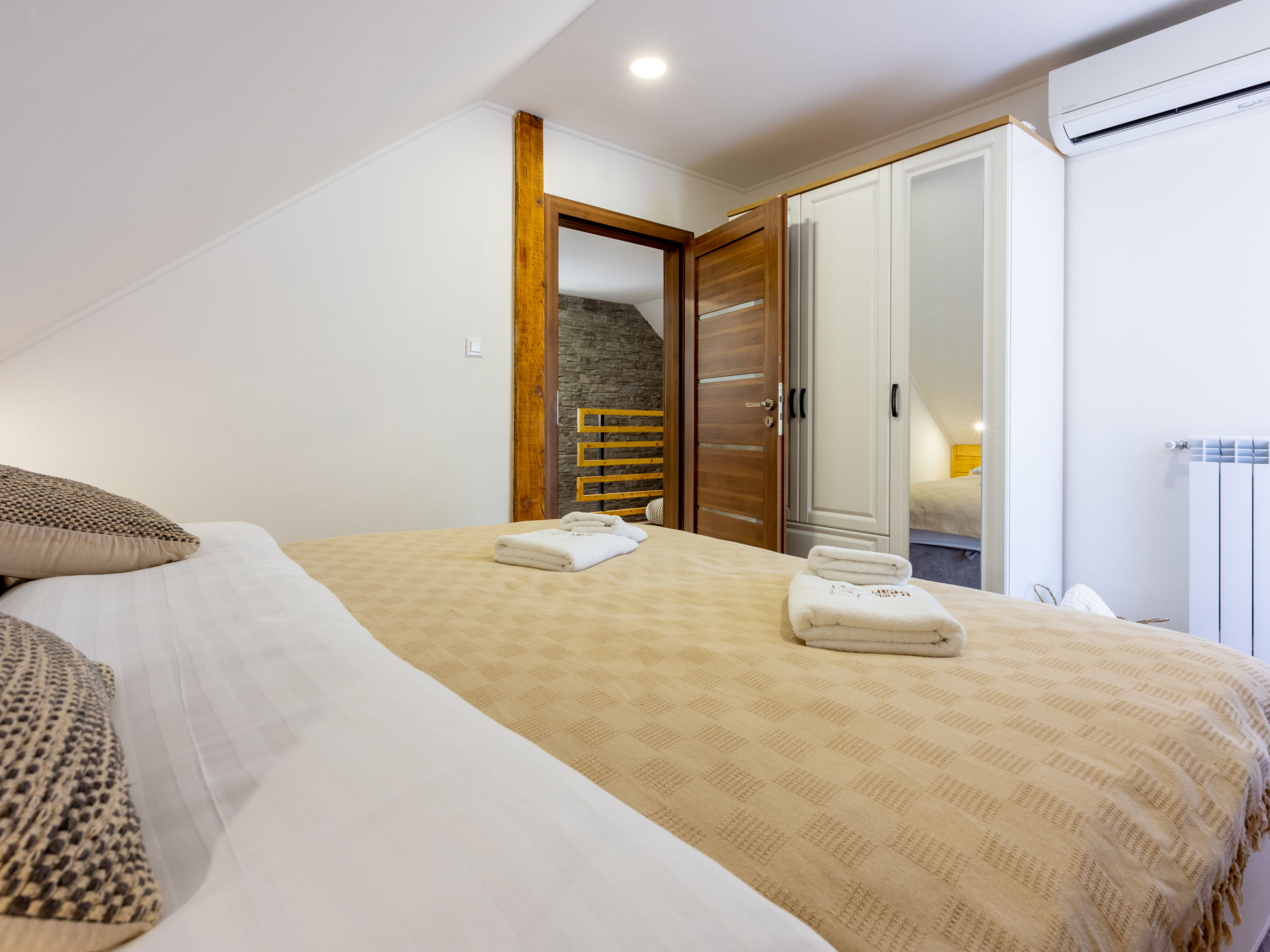 House Mali Medo - Binnen