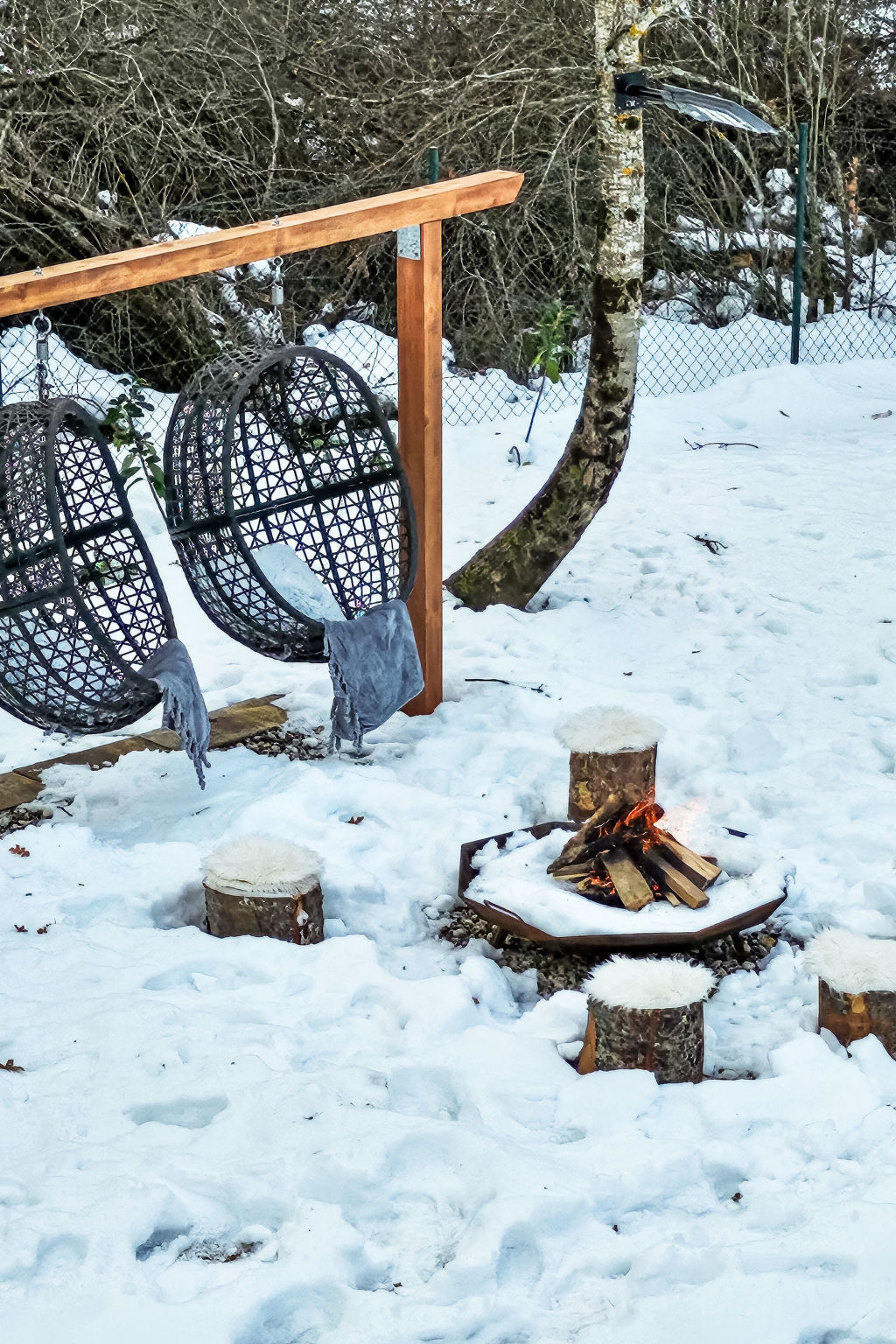Tomina Koliba Lika-Buiten