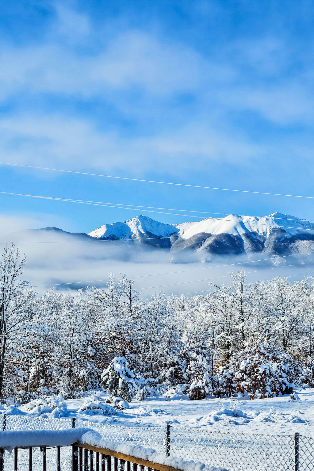 Tomina Koliba Lika-Buiten