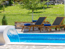 Relax Lika