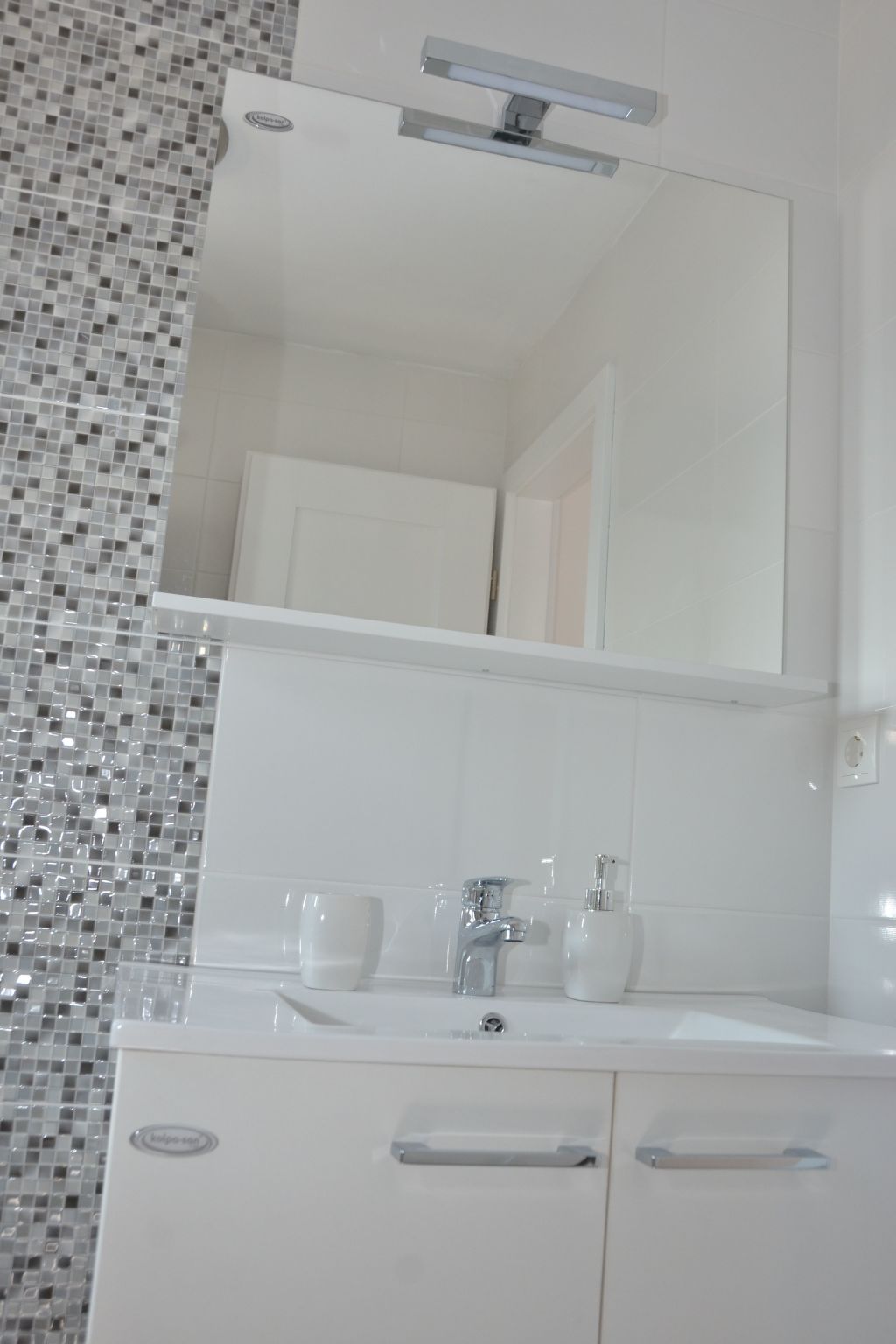 Villa Dražica mit beheiztem Pool - ruhige Lage-Drinnen