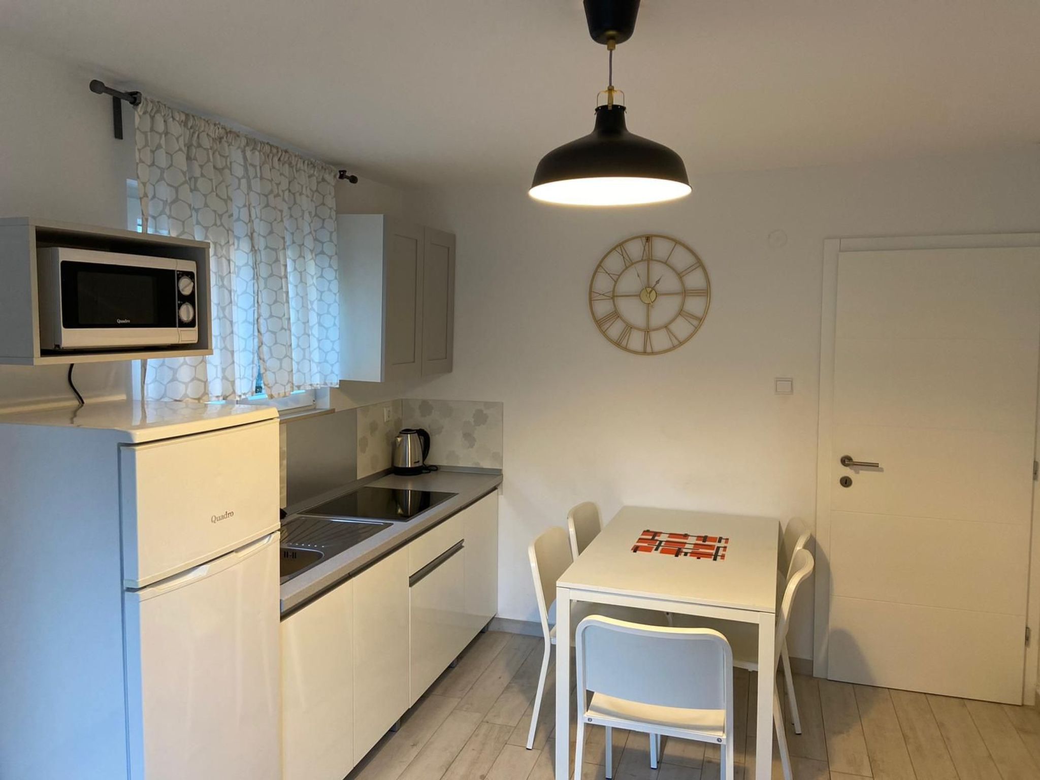 Darko-Image-tags.info