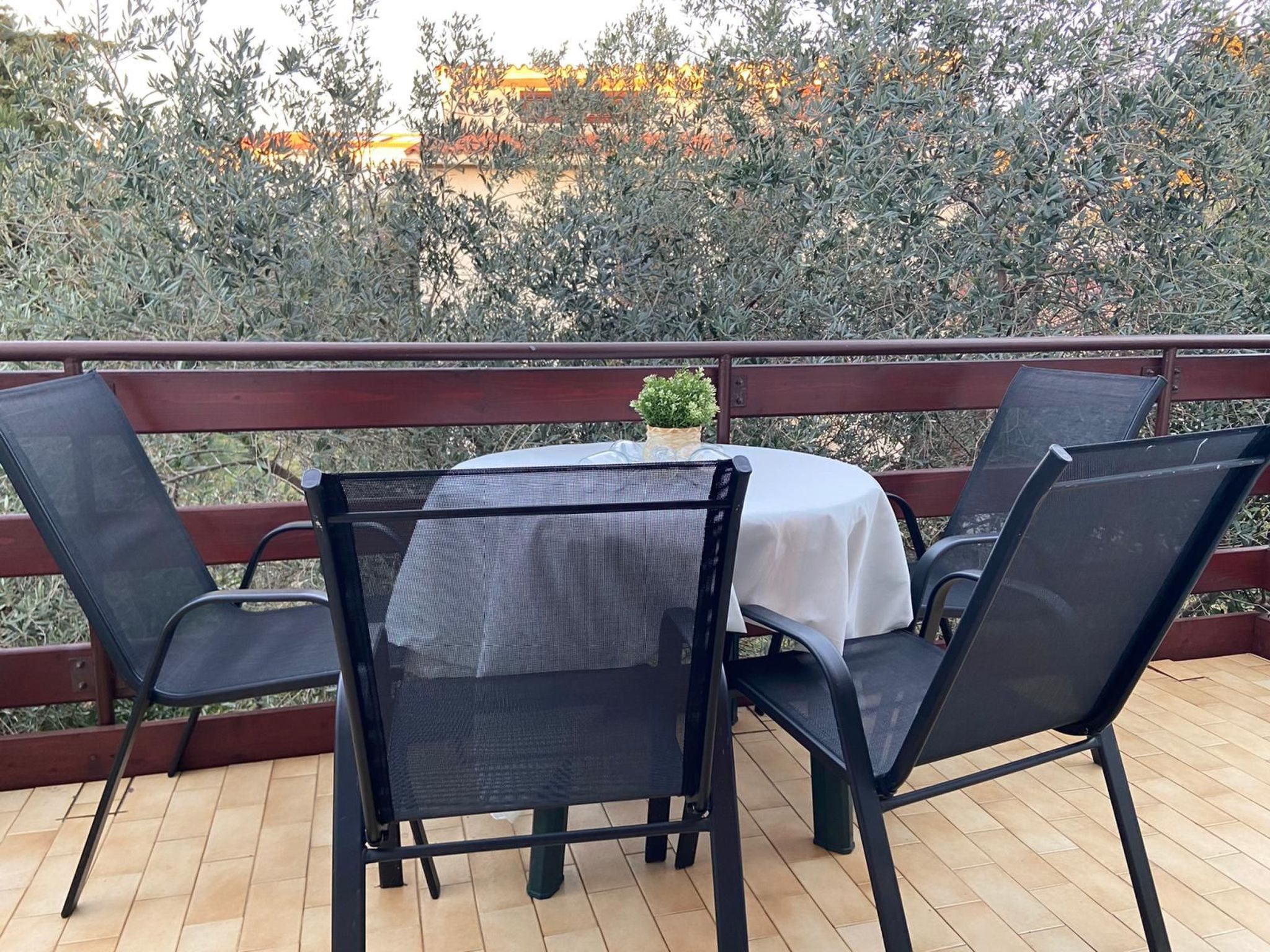 Darko-Image-tags.info