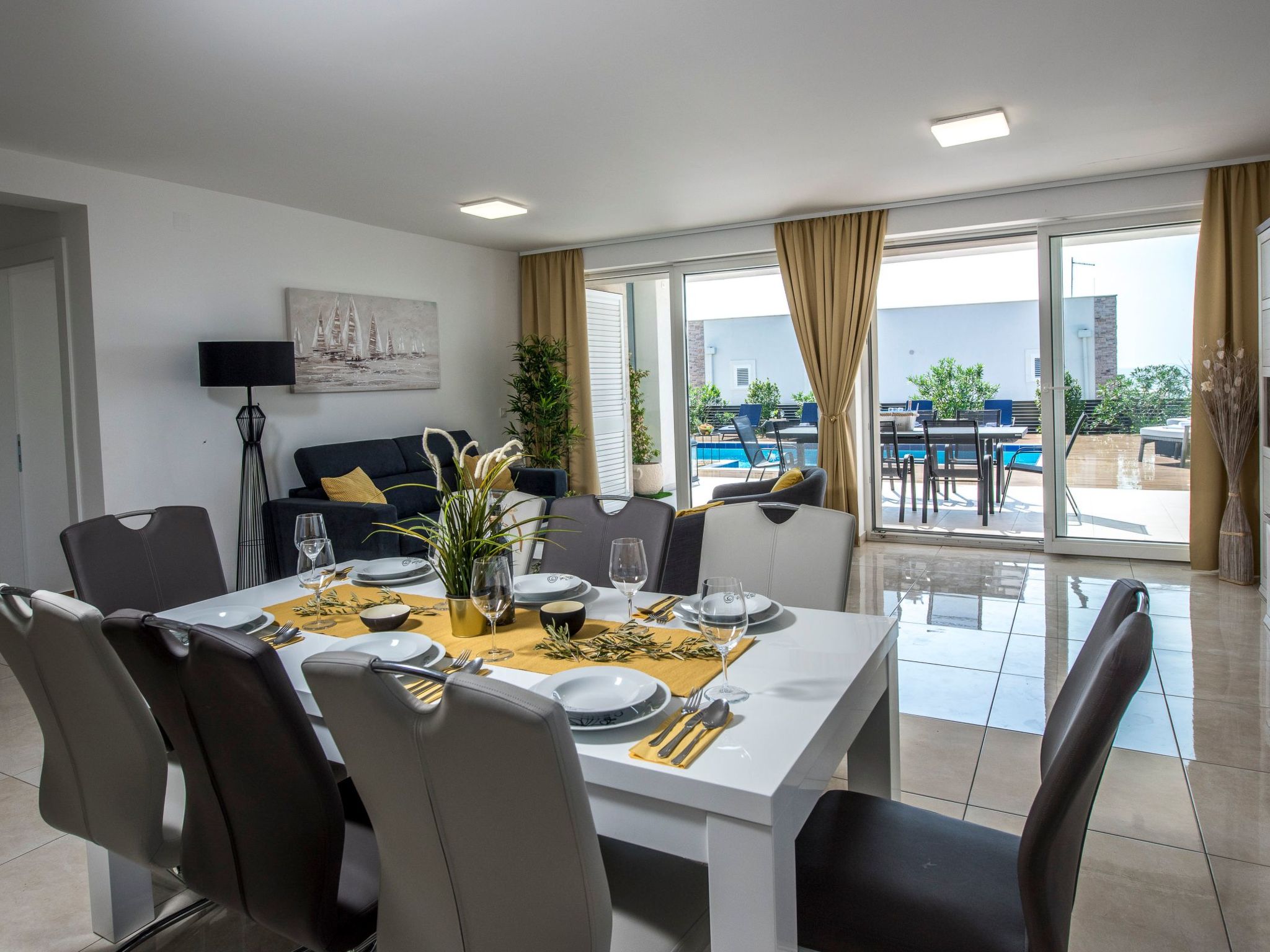 Luxuriöse Villen Royal II-Image-tags.info