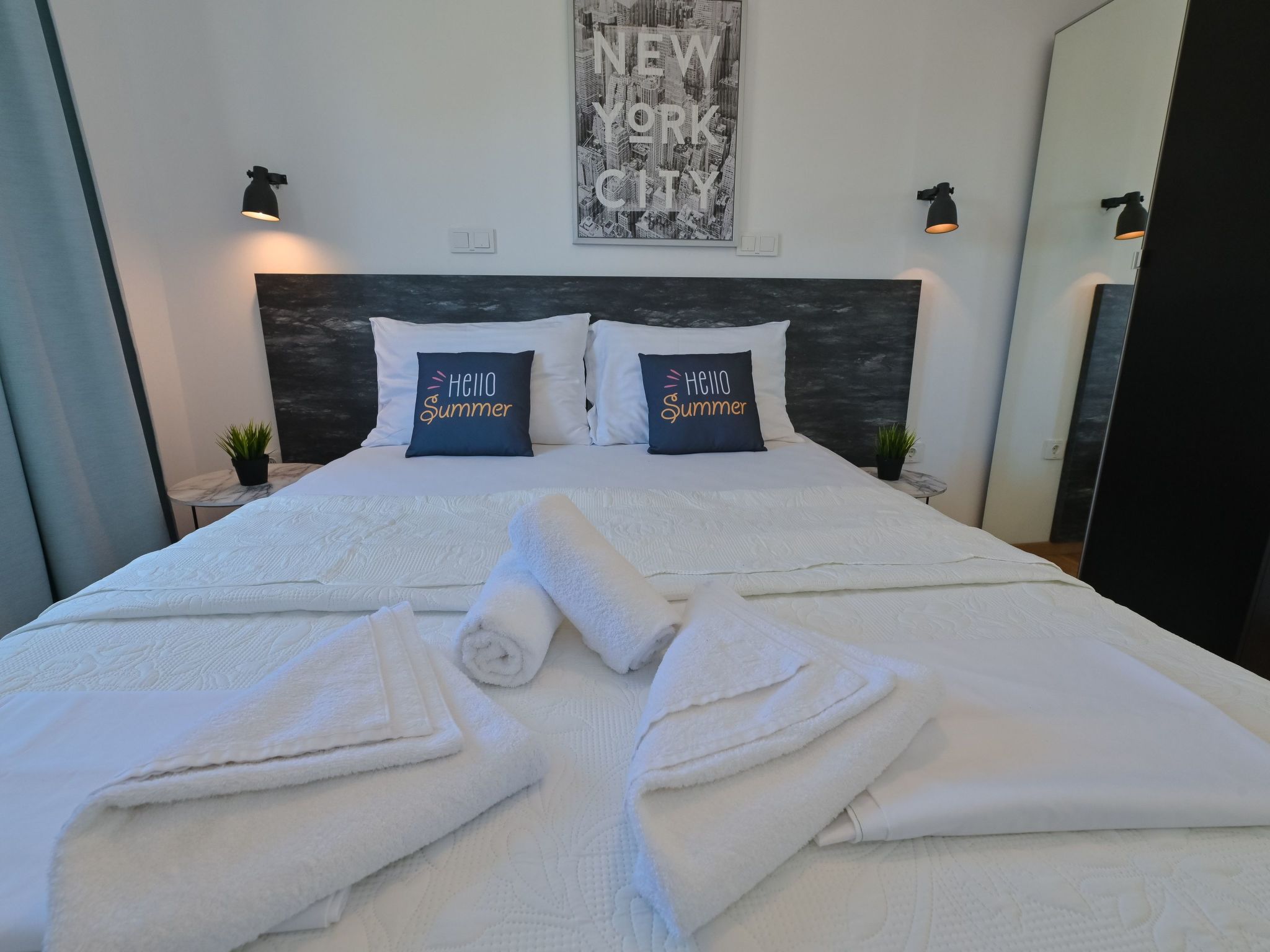 Mit Privatpool für 16 Personen ca. 160 m&sup2; in Novalja, Adriaküste Kroatien-Image-tags.info