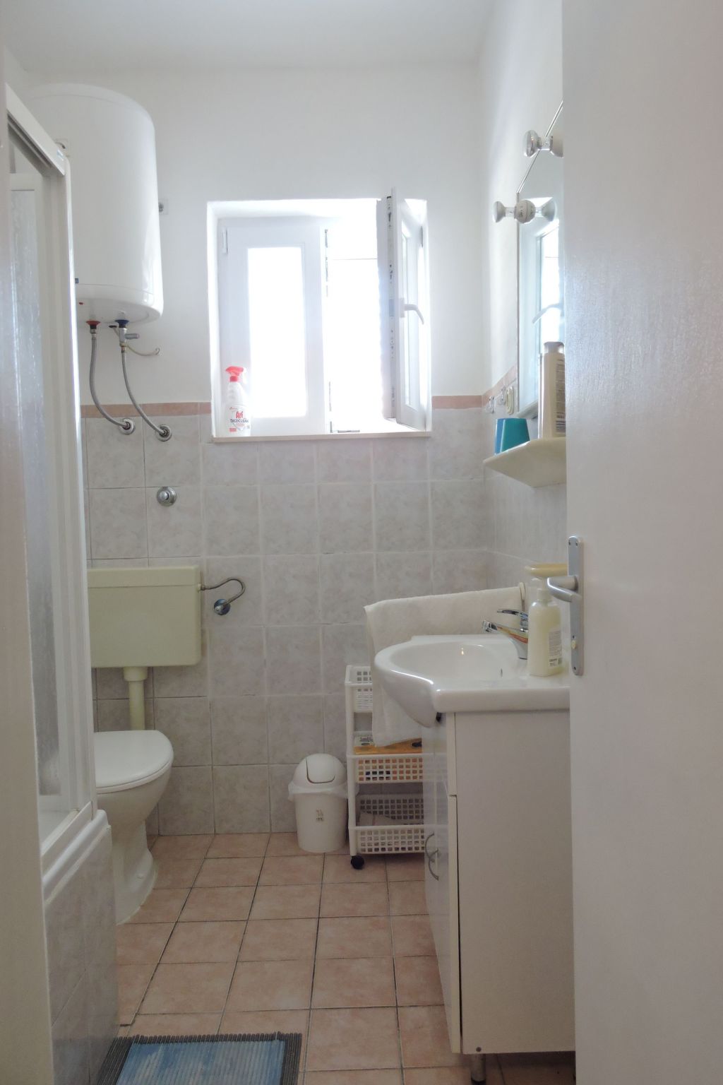 Apartment 1-Image-tags.info