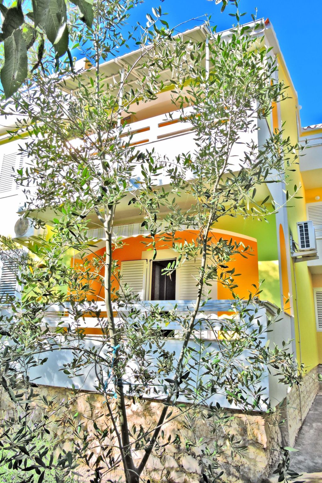 Apartment 1-Image-tags.info