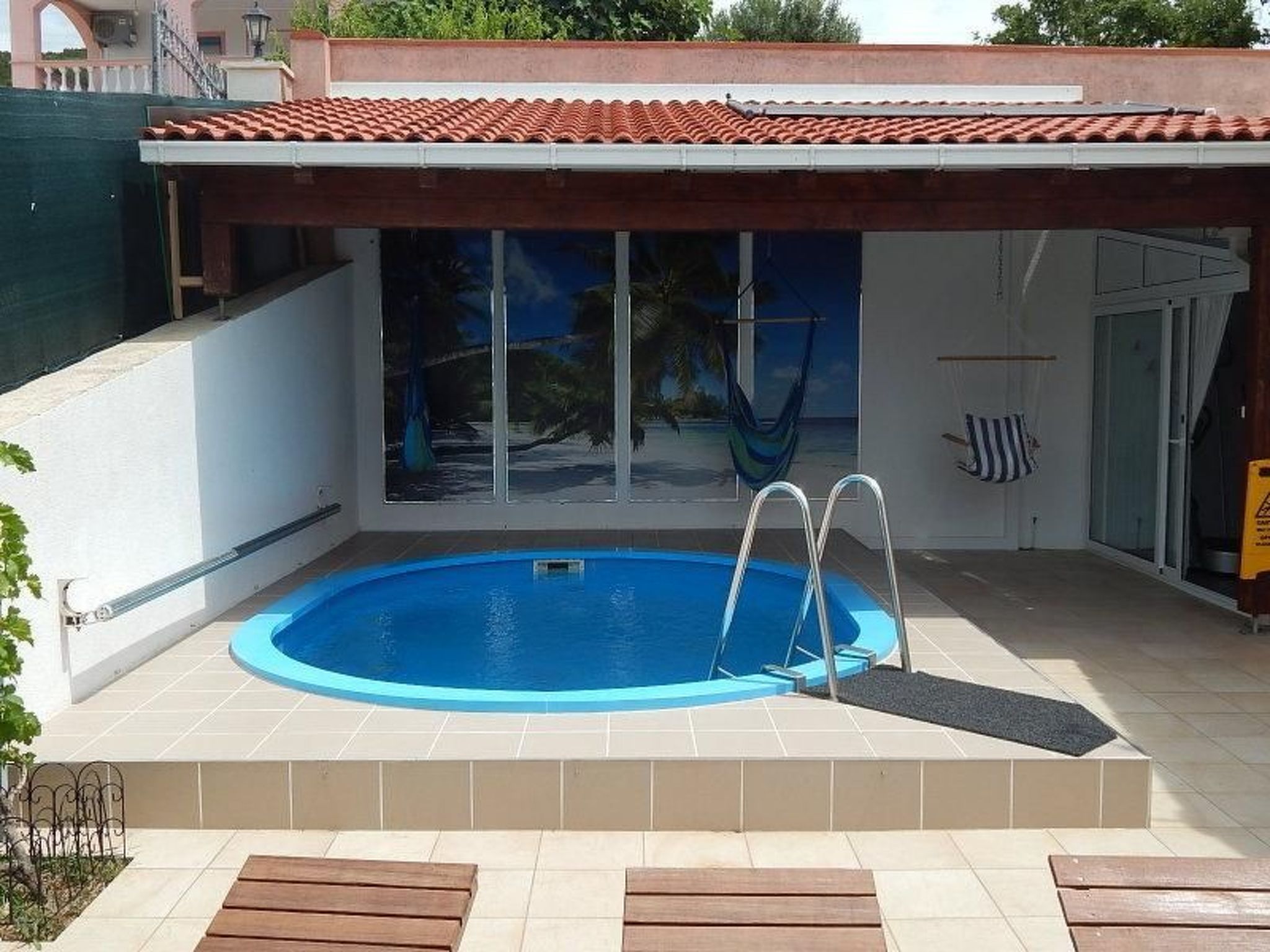 Appartement mit Balkon-Outside