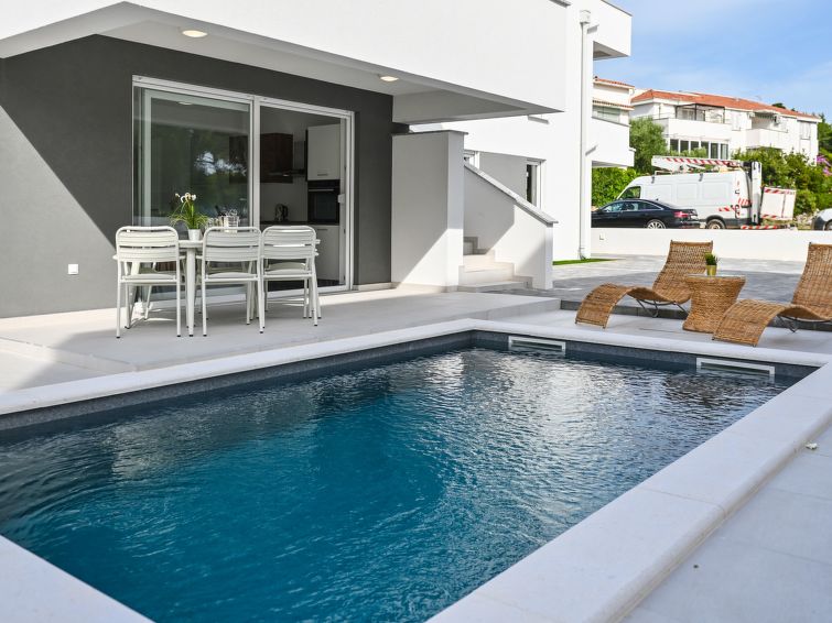 Villa Mit Privatem Pool Für 20 Personen - Novalja