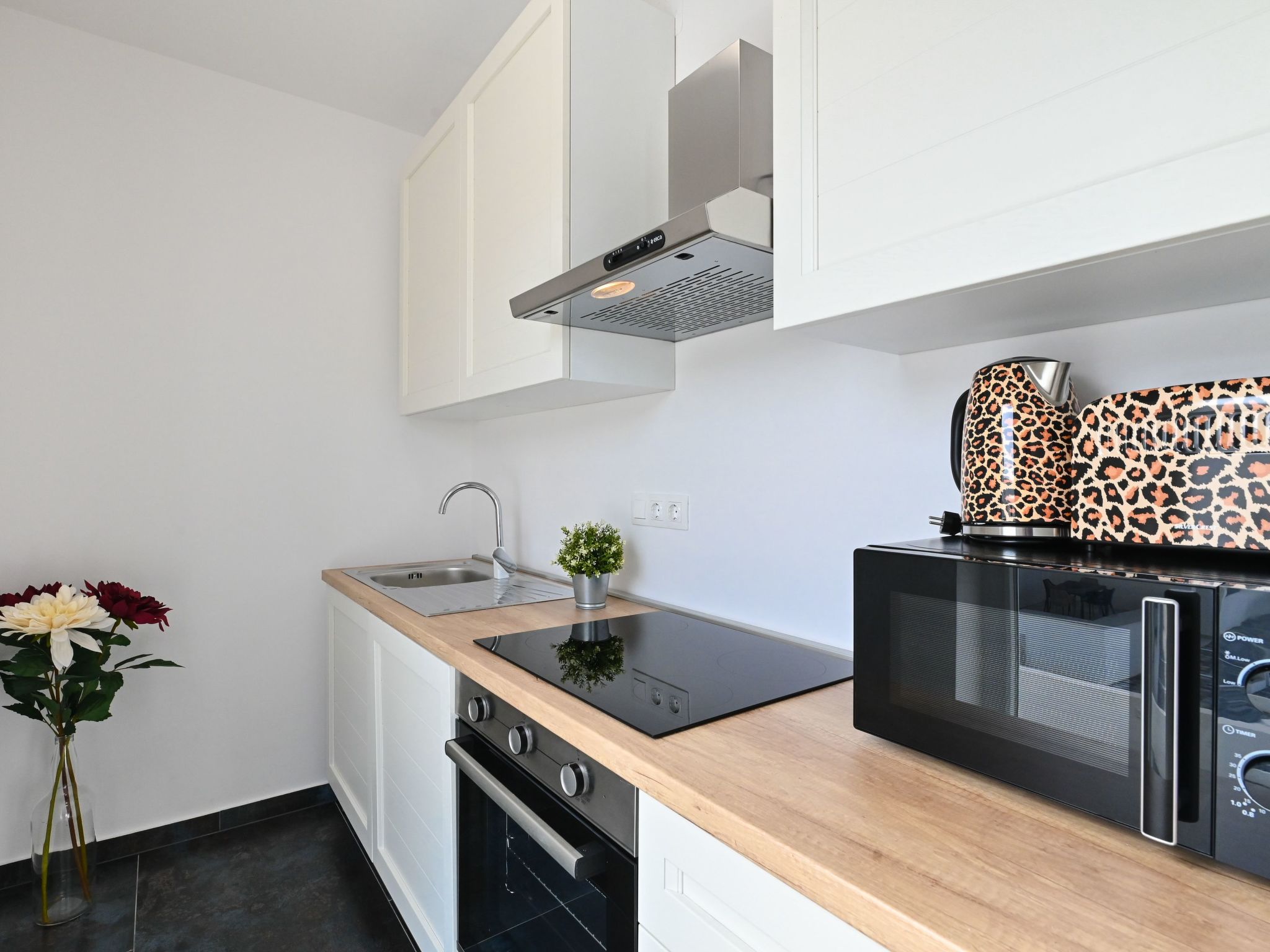 Villa mit privatem Pool für 20 Personen-Image-tags.info