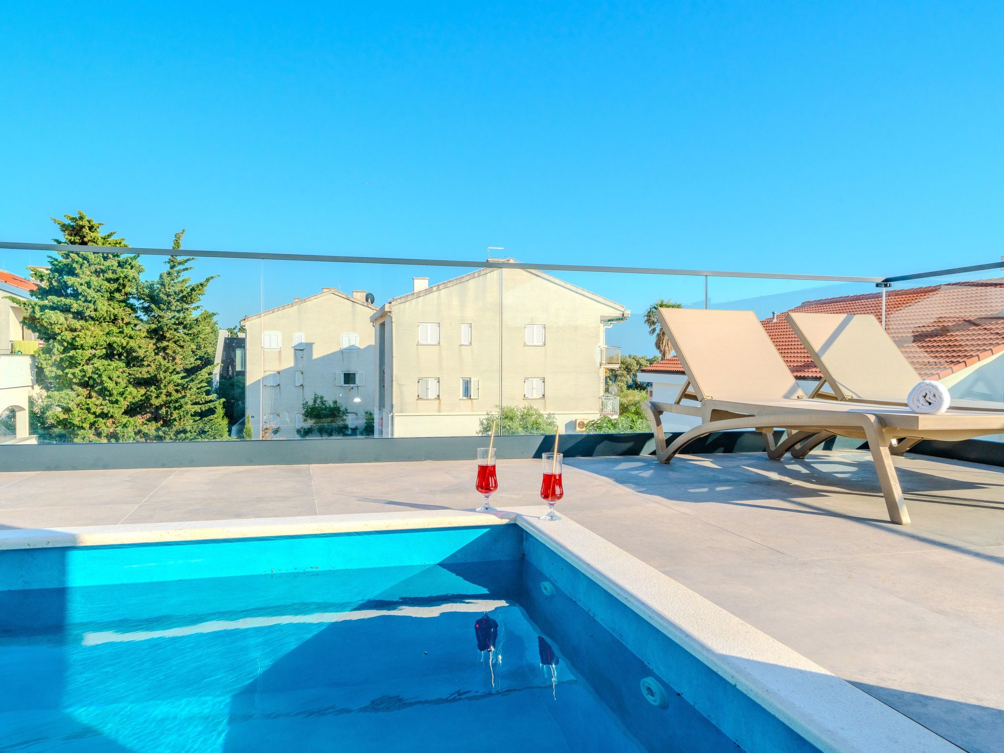 Vier-Schlafzimmer-Wohnung Dantela mit Tauchbecken-Binnen