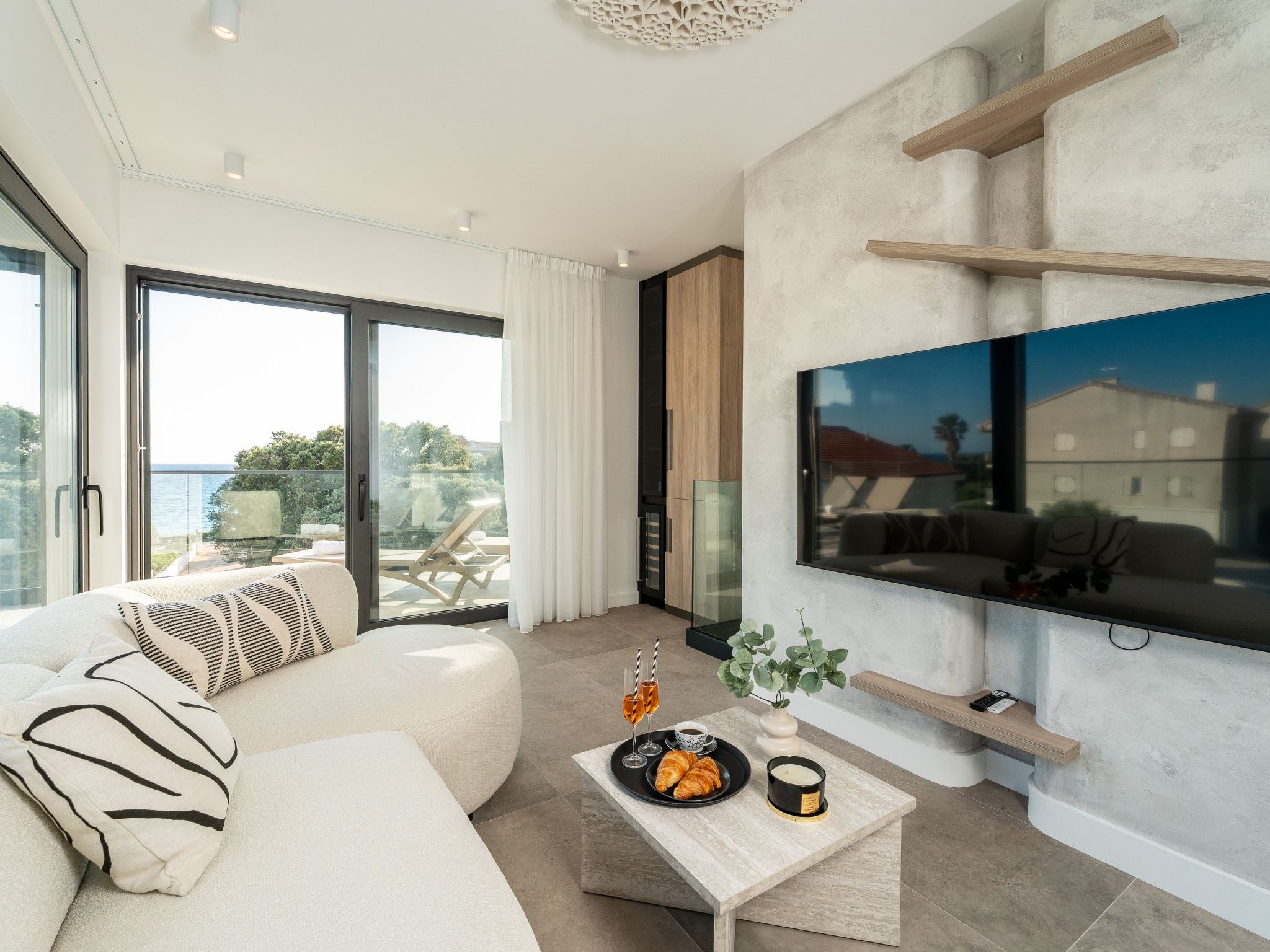 Vier-Schlafzimmer-Wohnung Dantela mit Tauchbecken-Binnen