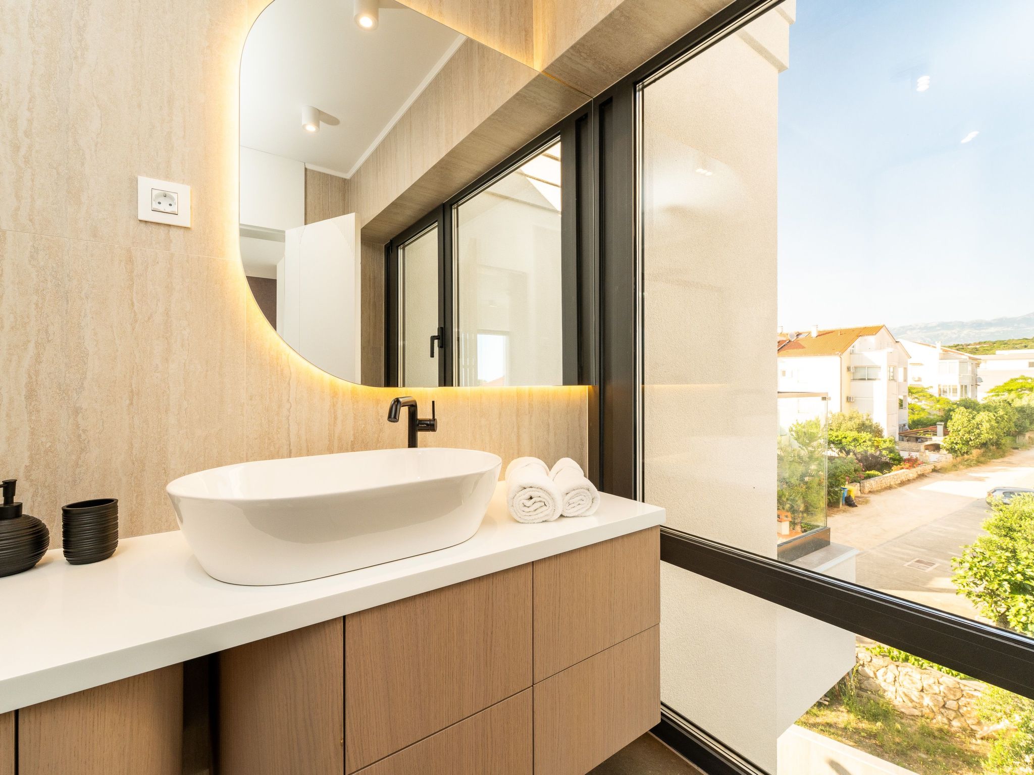 Vier-Schlafzimmer-Wohnung Dantela mit Tauchbecken-Binnen