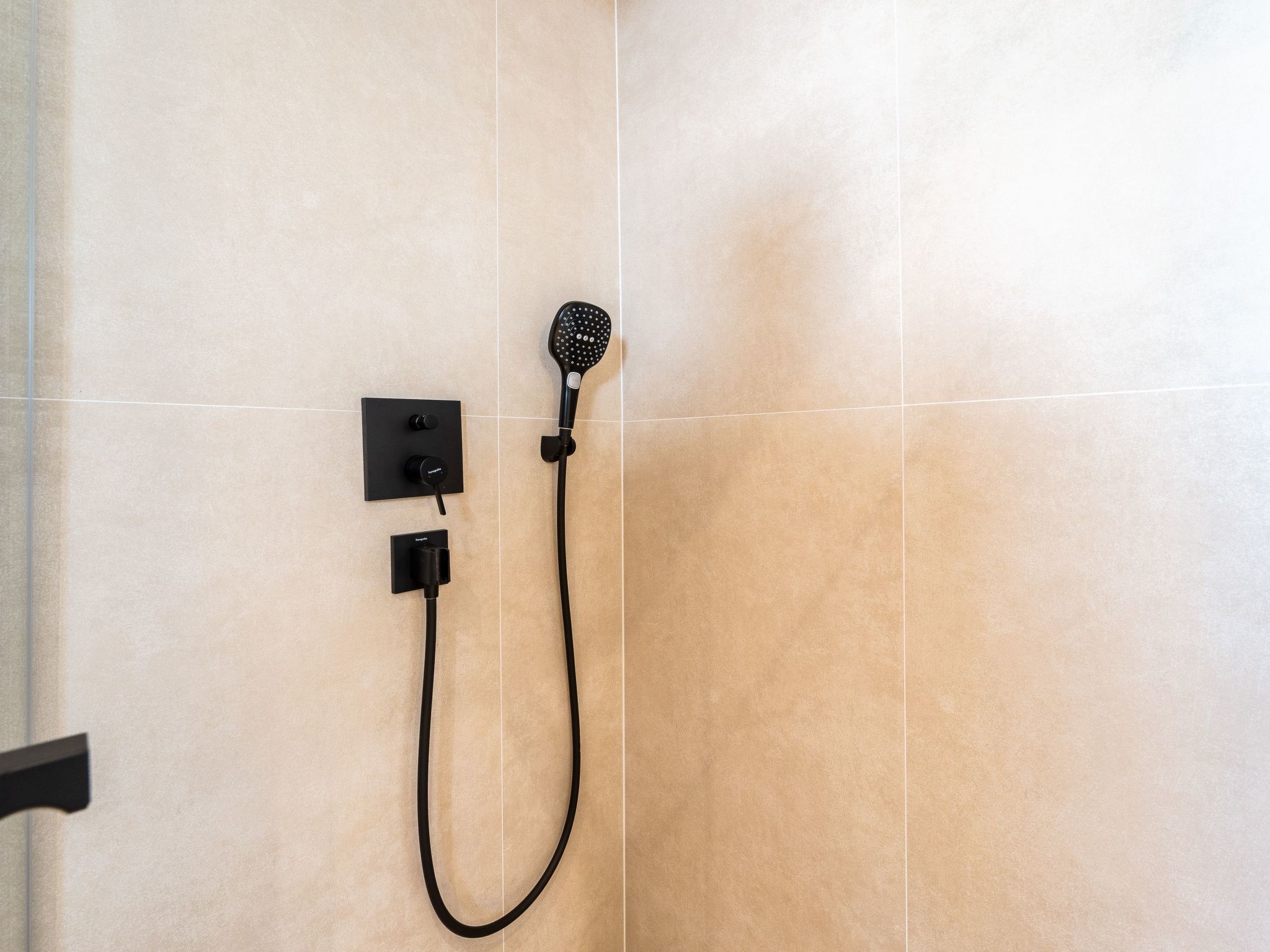 Vier-Schlafzimmer-Wohnung Dantela mit Tauchbecken-Binnen