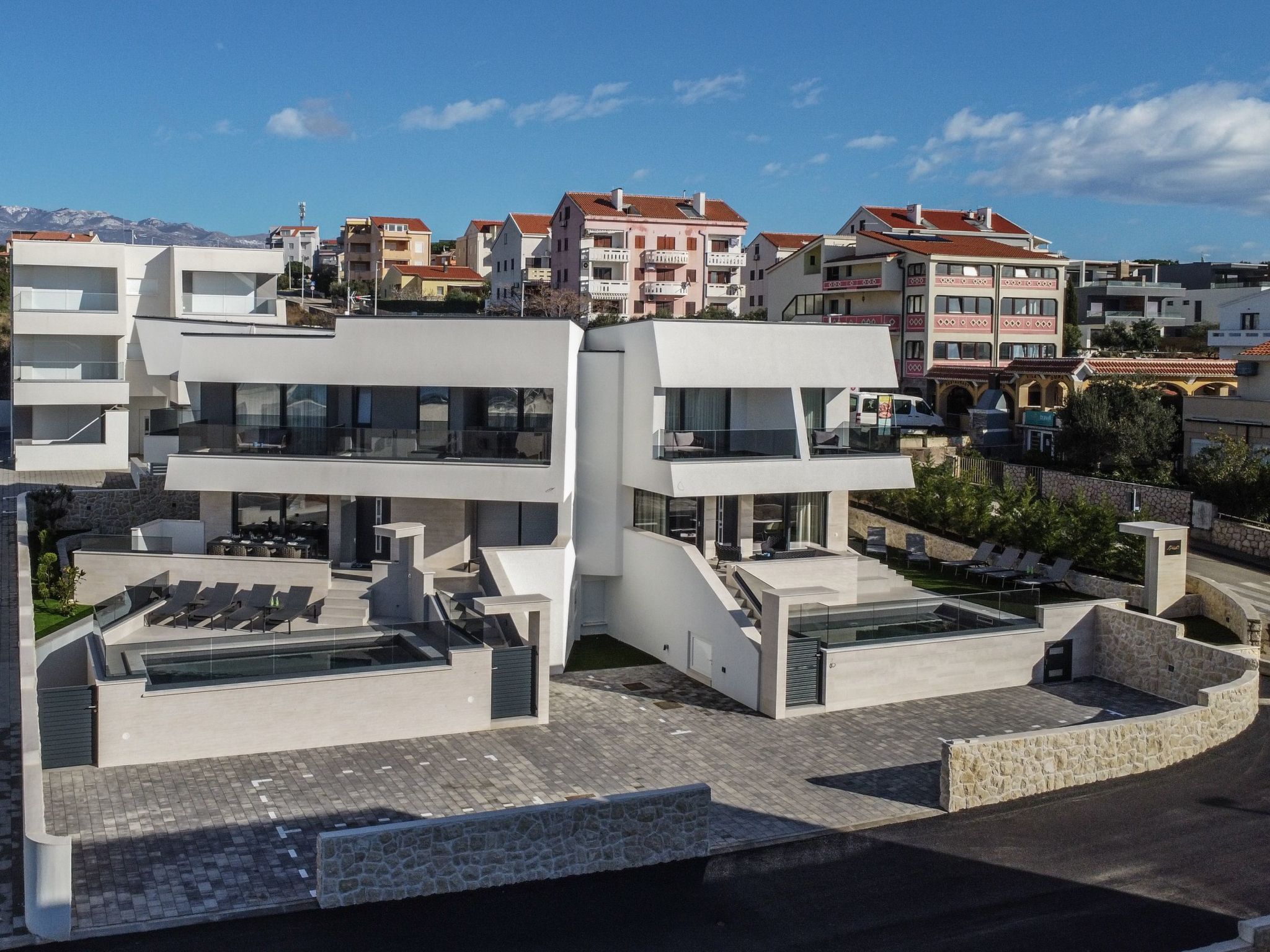 Luxusvilla Travera mit privatem Pool und Jacuzzi-Image-tags.info