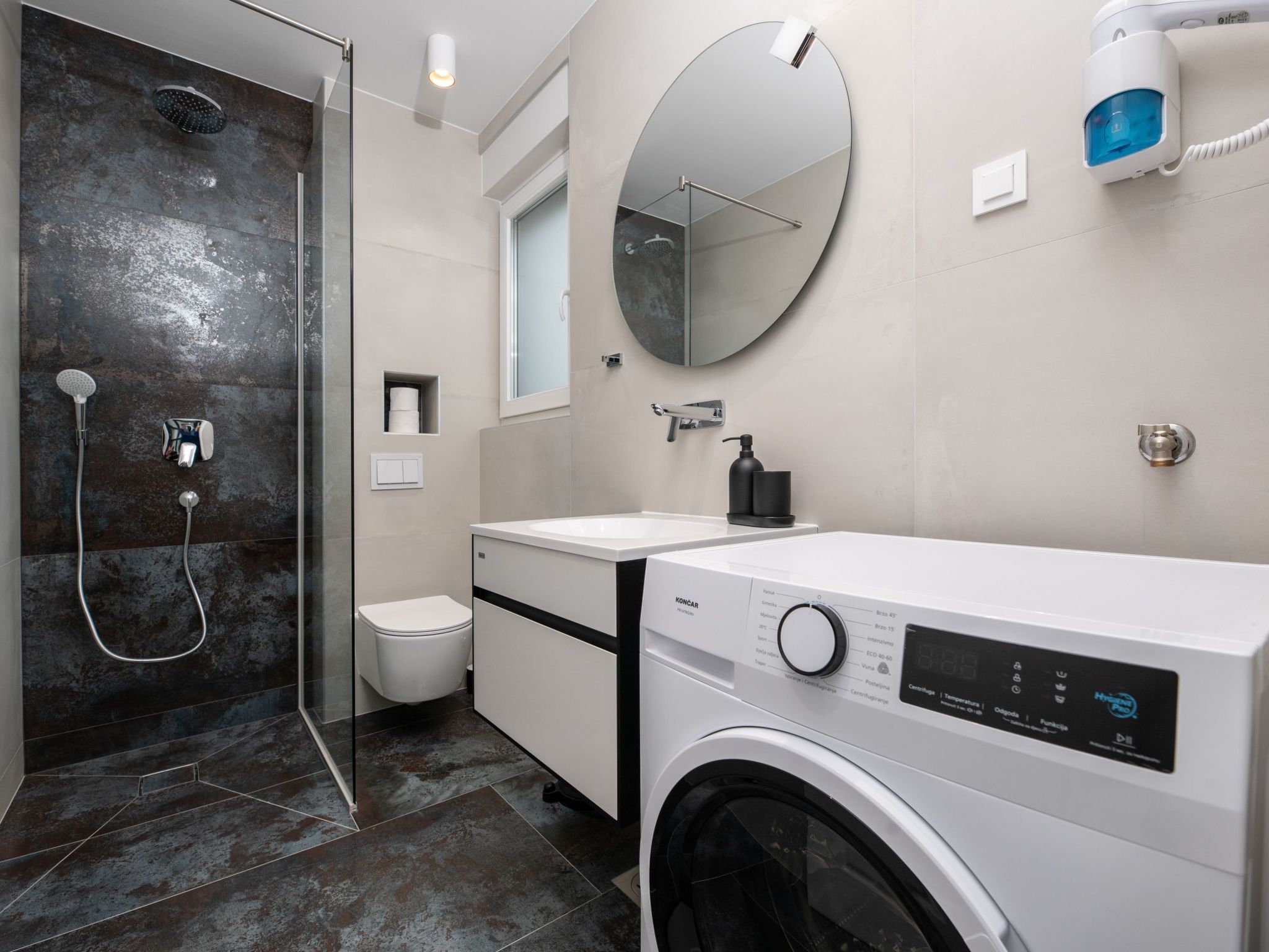 Luxusvilla Travera mit privatem Pool und Jacuzzi-Image-tags.info