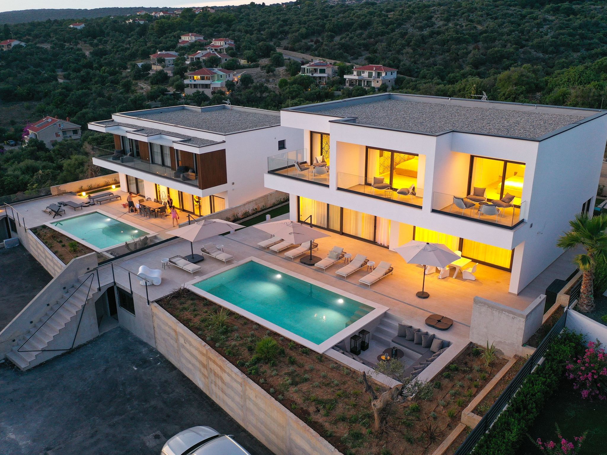 Luxuriöse Villa 360 - privater beheizter Pool-Image-tags.info