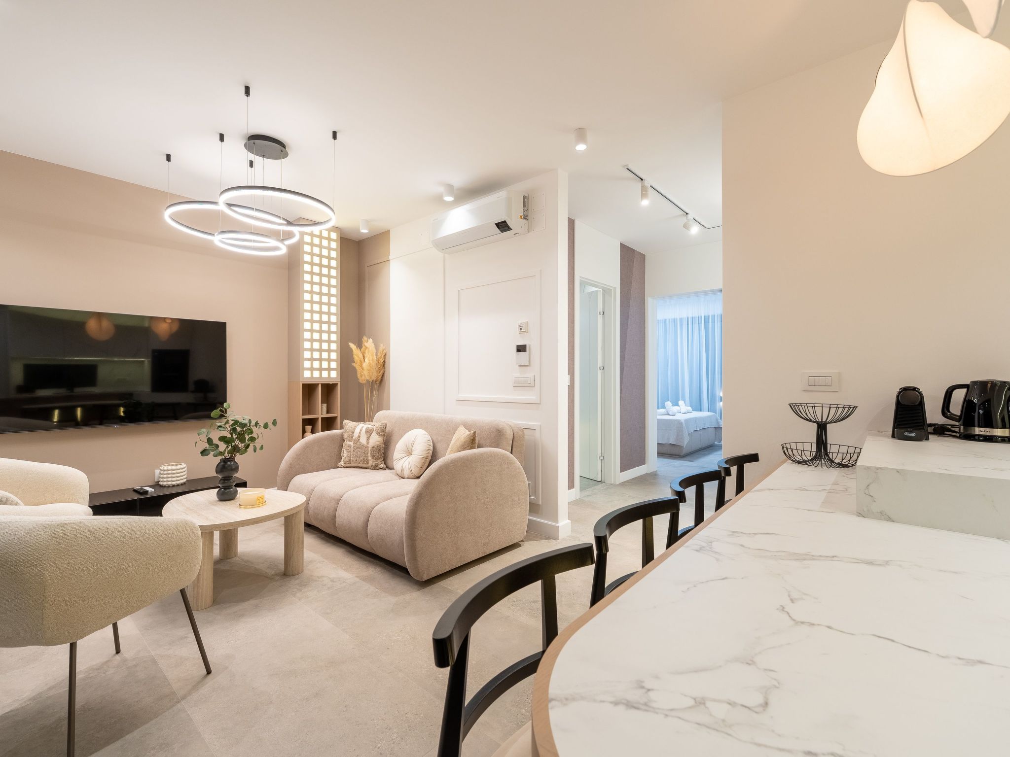 Zwei-Schlafzimmer-Wohnung Dantela mit privatem Pool-Binnen