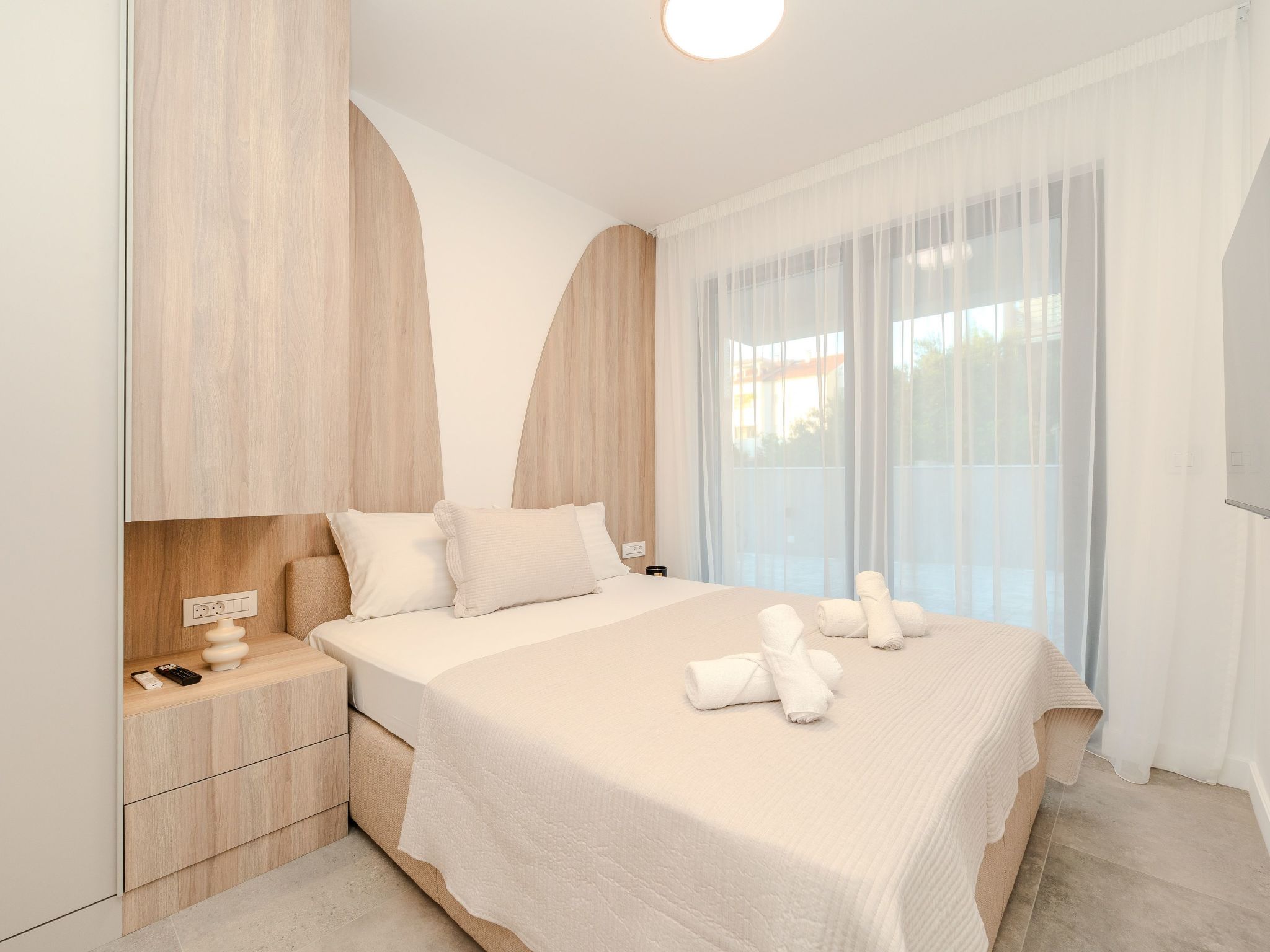 Zwei-Schlafzimmer-Wohnung Dantela mit privatem Pool-Binnen