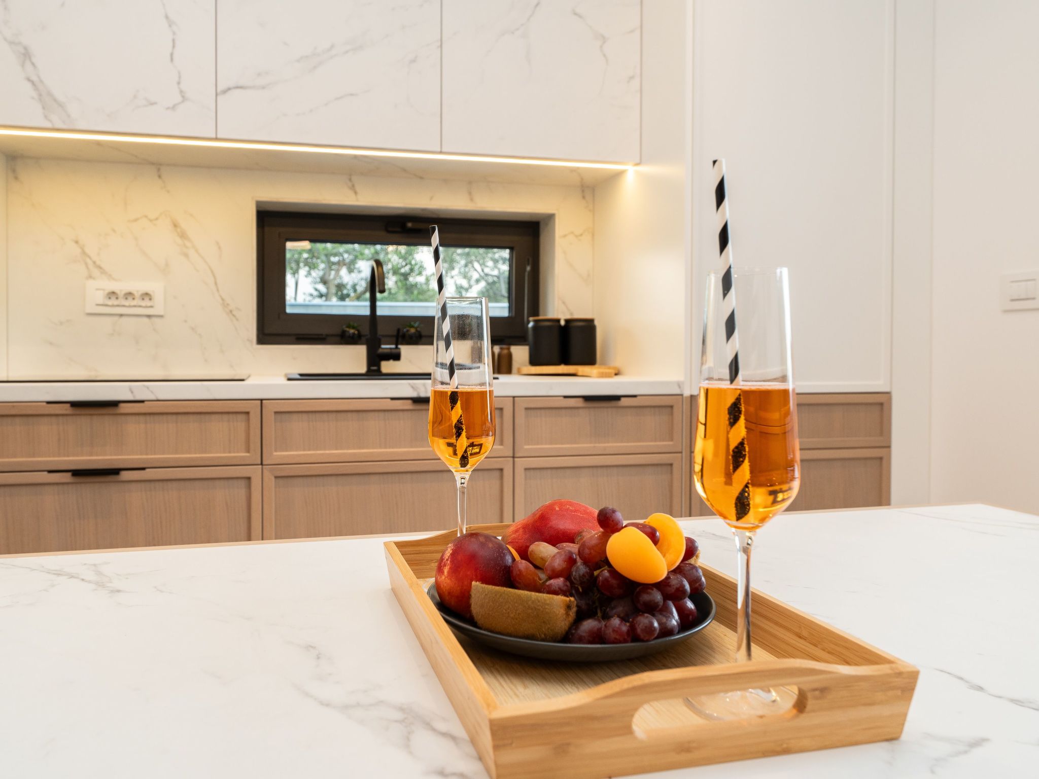 Zwei-Schlafzimmer-Wohnung Dantela mit privatem Pool-Binnen