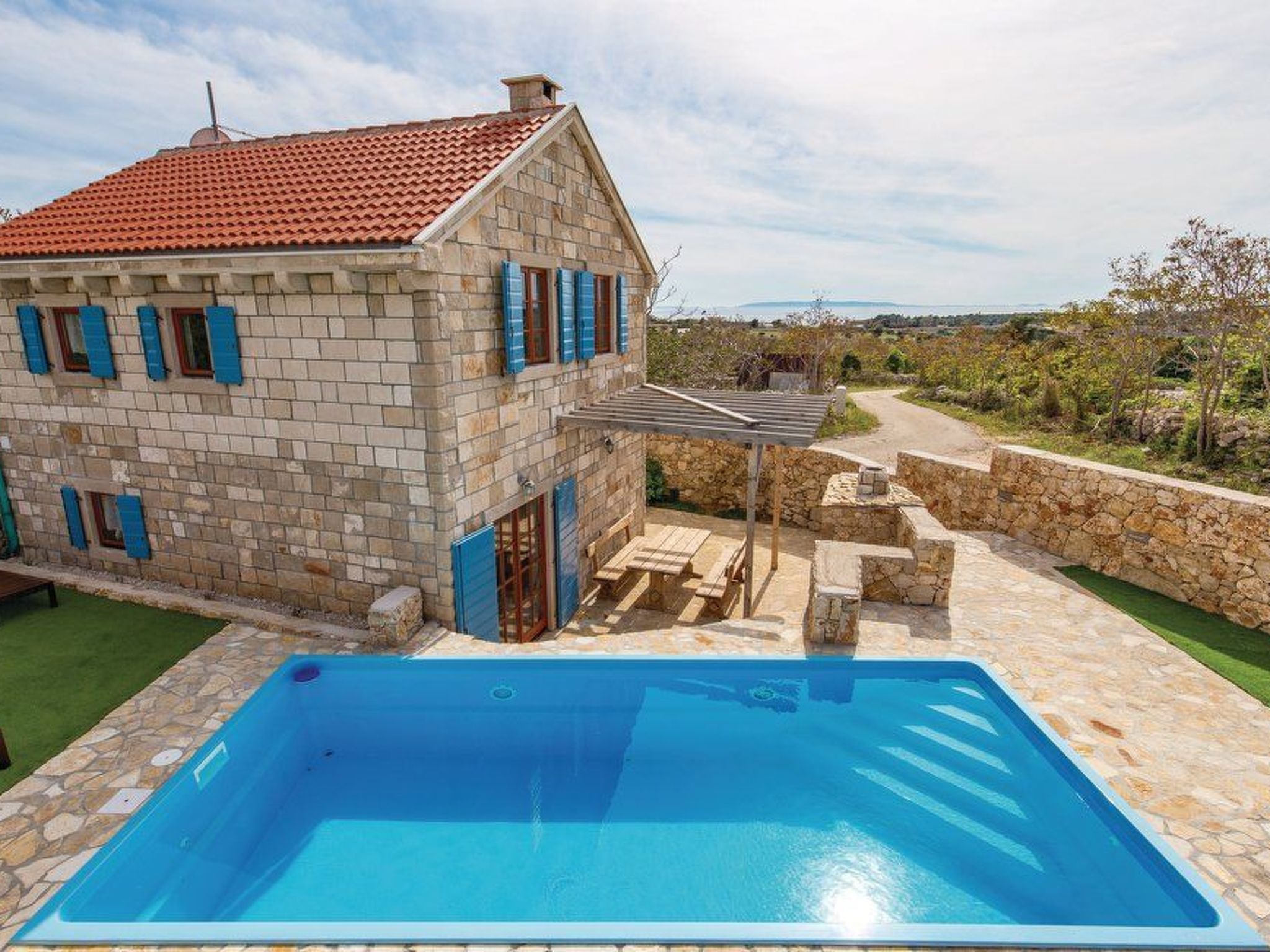 In Novalja mit Privatem Pool-Binnen