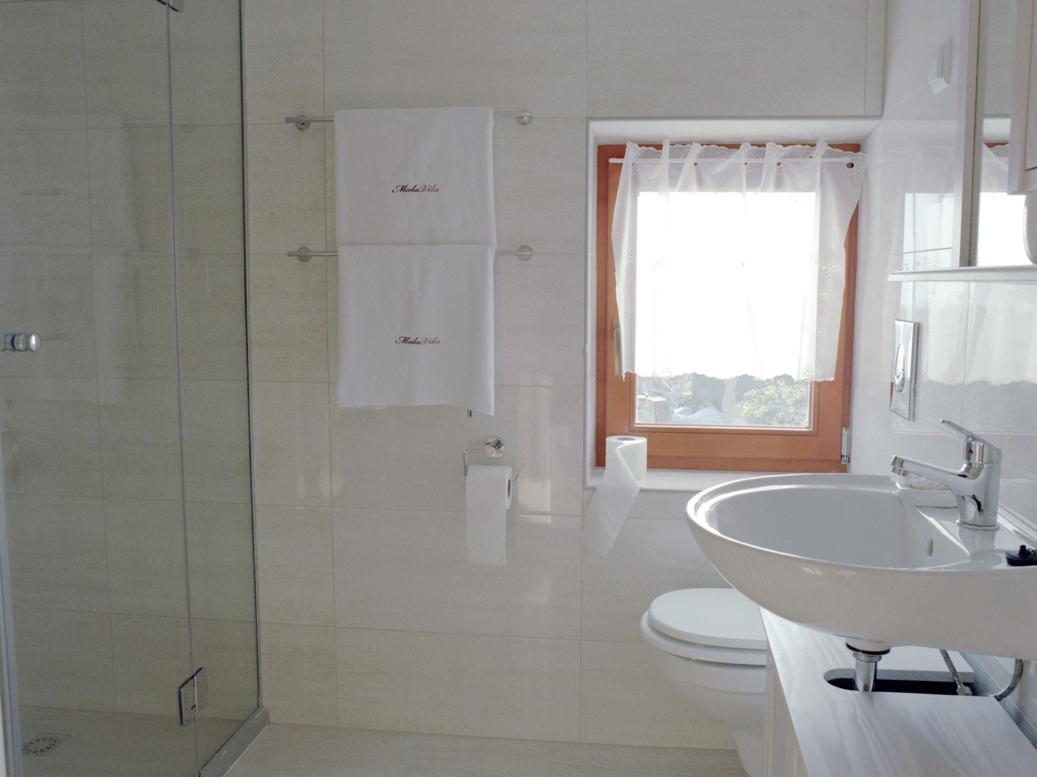 In Novalja mit Privatem Pool-Binnen