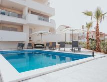 Pool Villa Aldura