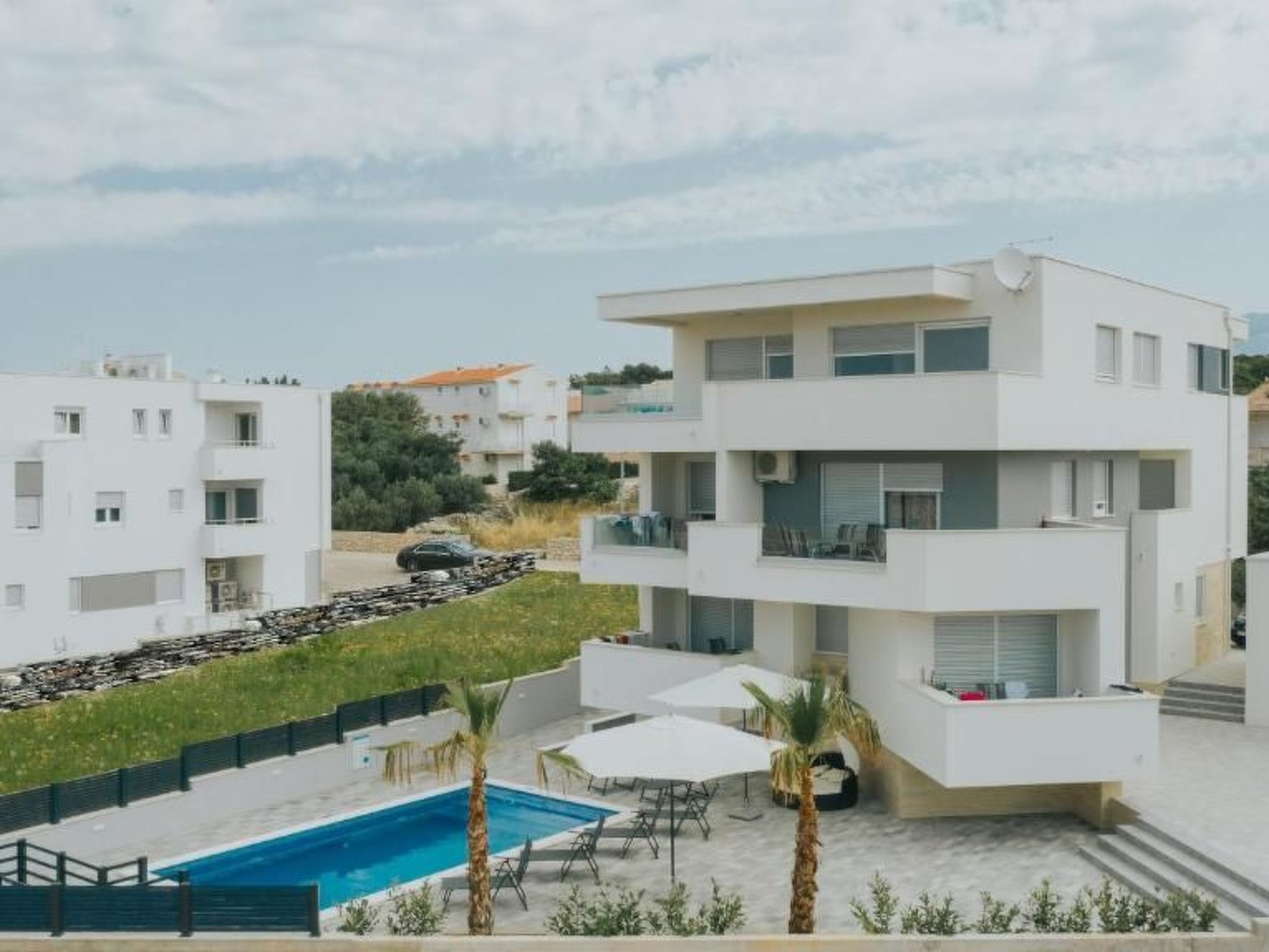 Pool Villa Aldura-Image-tags.info