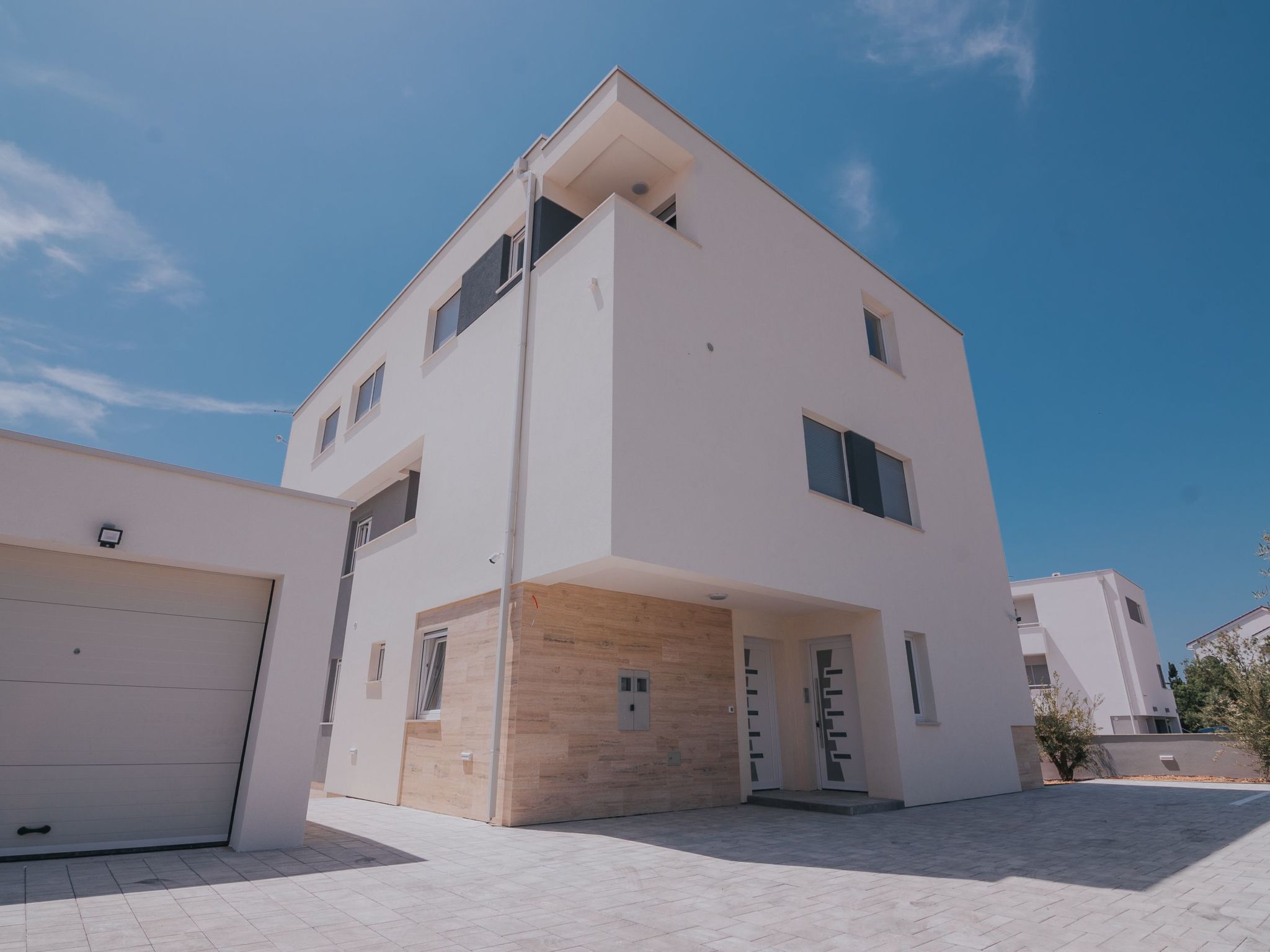 Pool Villa Aldura-Image-tags.info