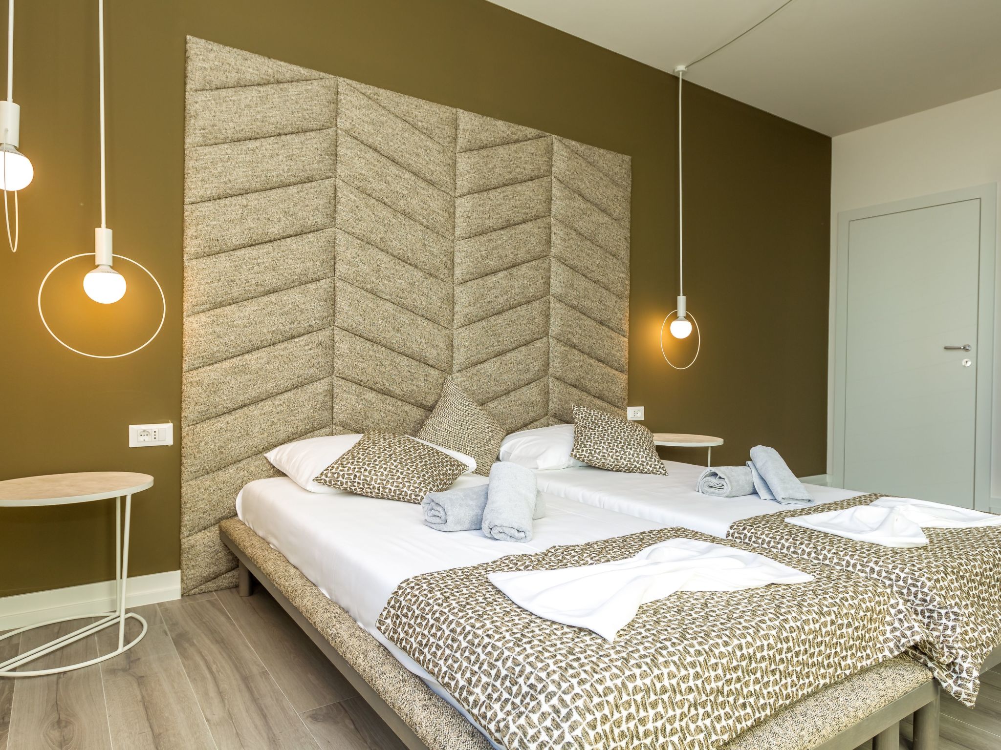 Villa Sara-Image-tags.info