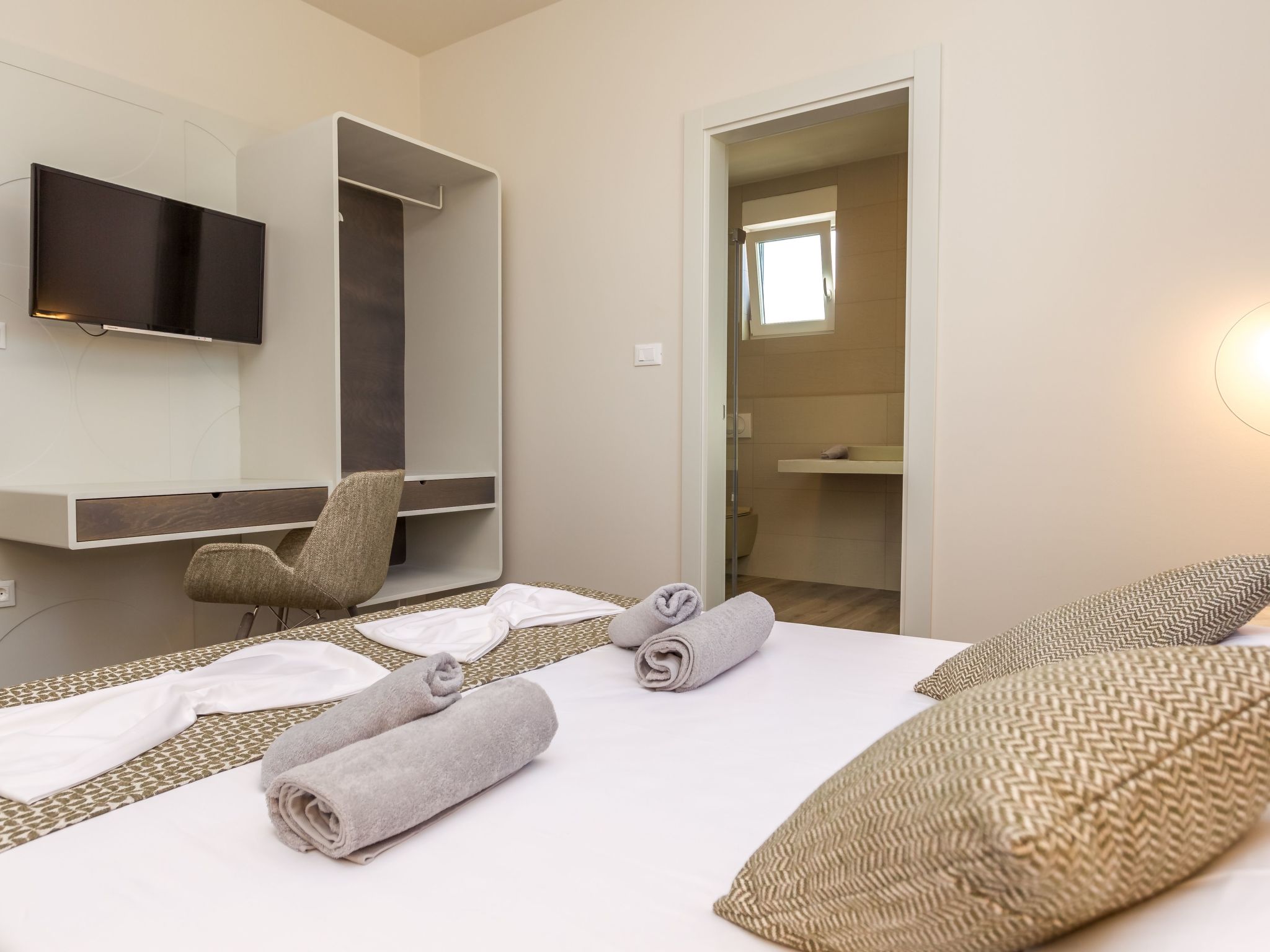 Villa Sara-Image-tags.info