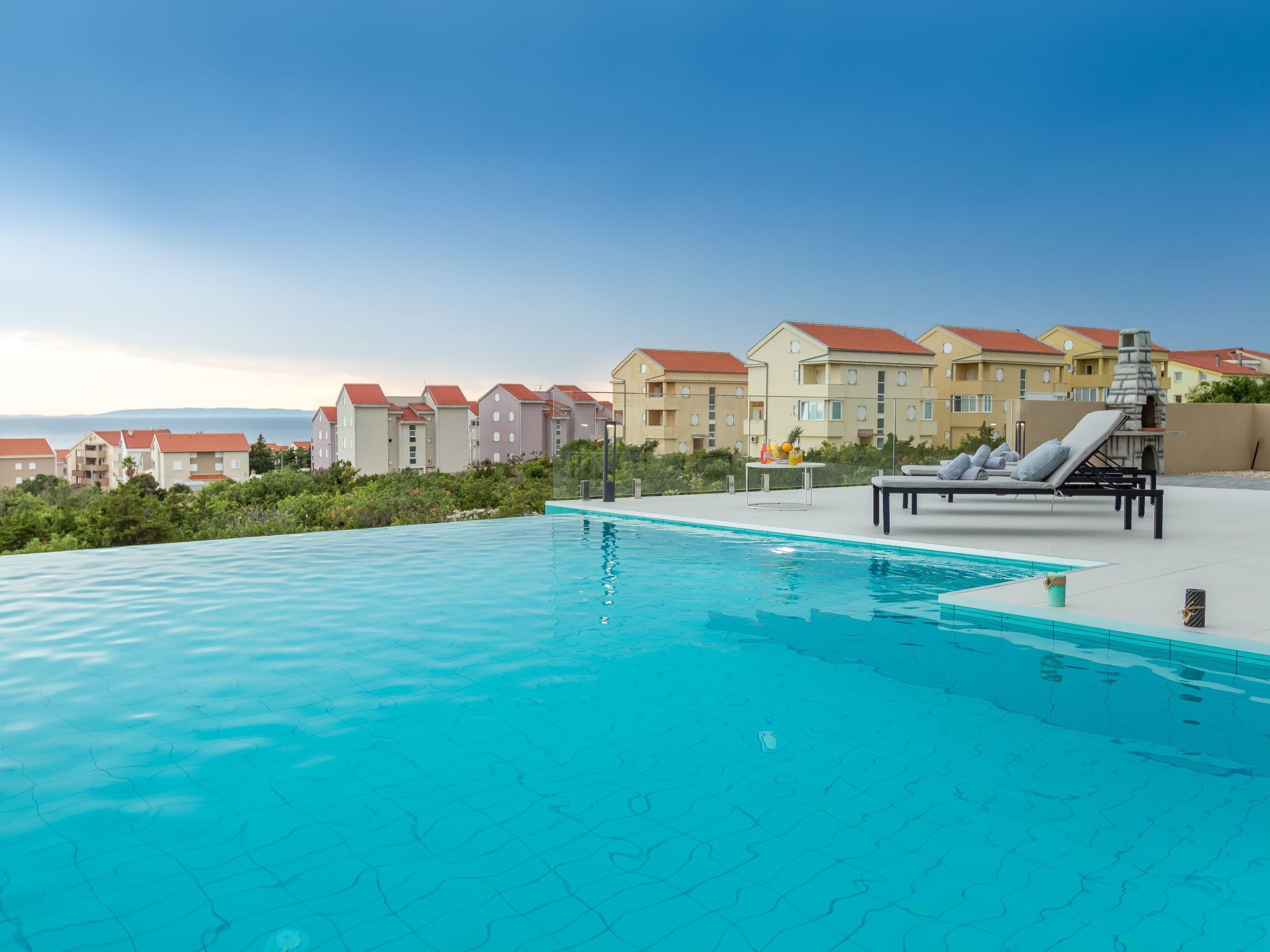 Villa Sara-Image-tags.info