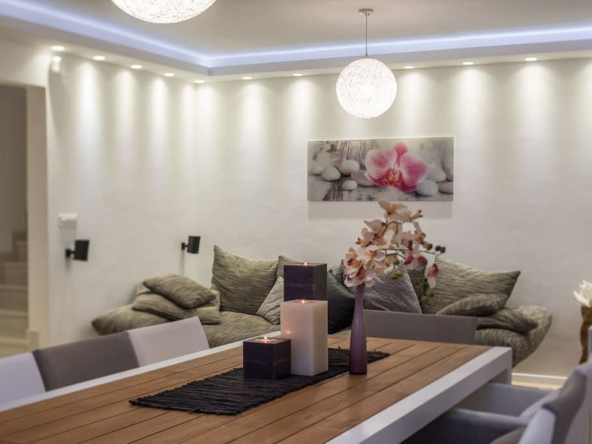 Luxuriöse Villa White Rose mit Pool in der Nähe von Zrče Beach-Image-tags.info