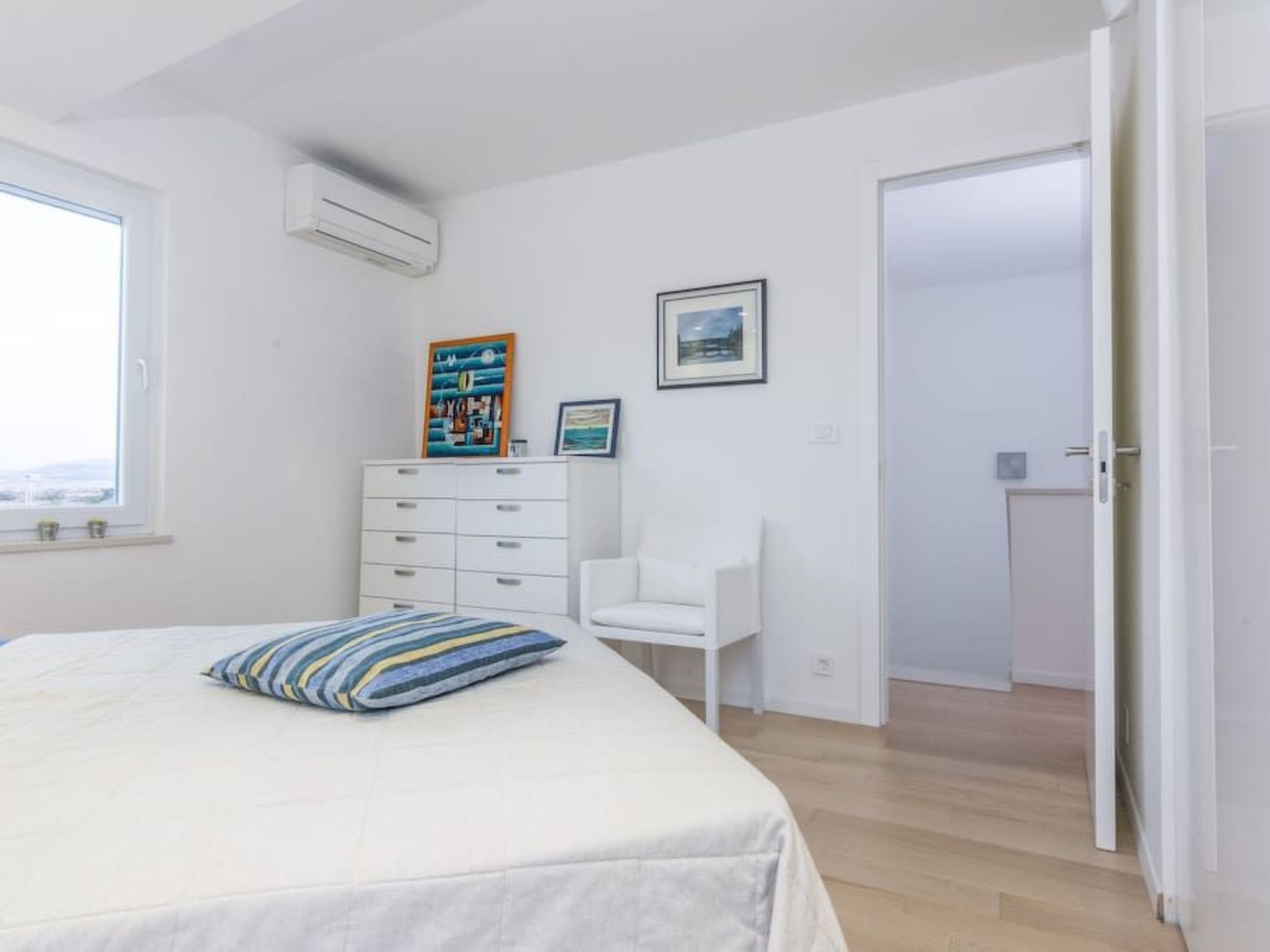 Luxuriöse Villa White Rose mit Pool in der Nähe von Zrče Beach-Image-tags.info